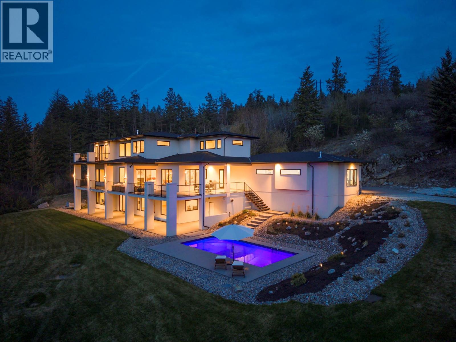 4451 Hayes Road, Kelowna, British Columbia  V1W 5A7 - Photo 1 - 10389460