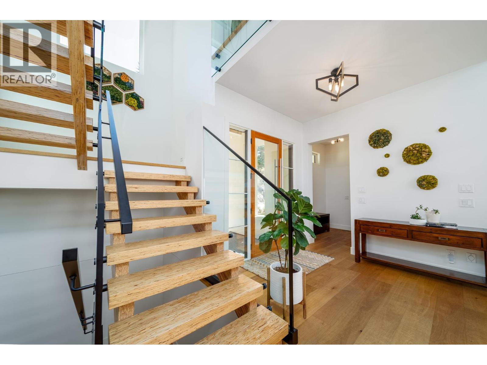 4451 Hayes Road, Kelowna, British Columbia  V1W 5A7 - Photo 16 - 10389460