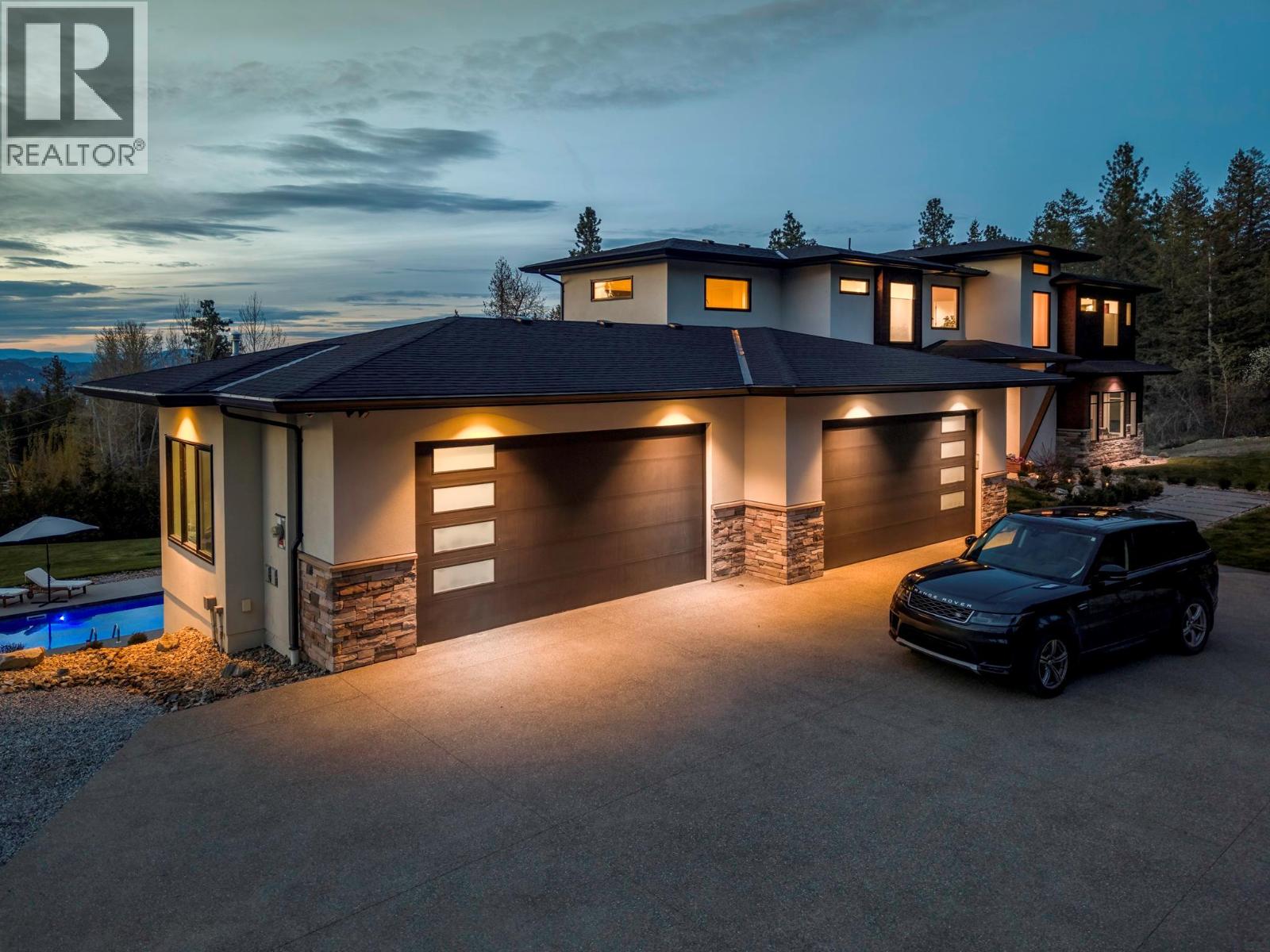 4451 Hayes Road, Kelowna, British Columbia  V1W 5A7 - Photo 2 - 10389460