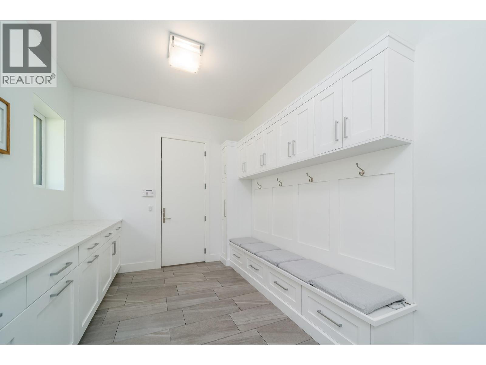 4451 Hayes Road, Kelowna, British Columbia  V1W 5A7 - Photo 39 - 10389460