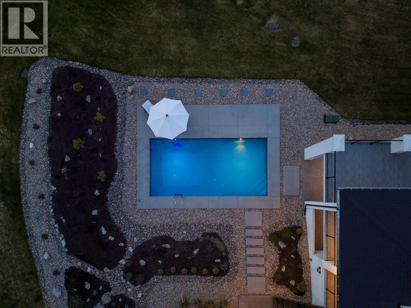 4451 Hayes Road, Kelowna, British Columbia  V1W 5A7 - Photo 4 - 10389460