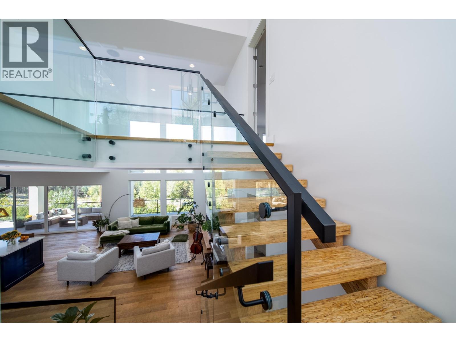 4451 Hayes Road, Kelowna, British Columbia  V1W 5A7 - Photo 46 - 10389460