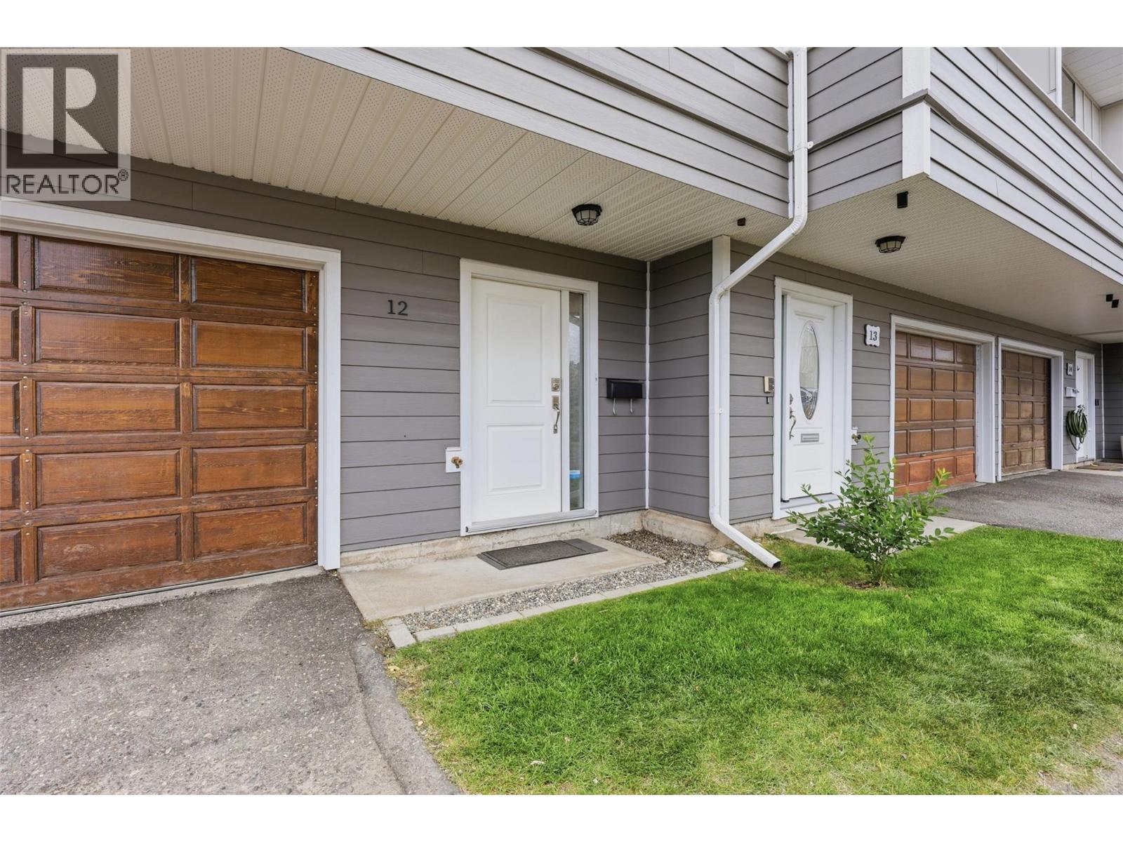 1810 Springhill Drive Unit# 12, Kamloops, British Columbia  V2E 1P9 - Photo 2 - 10390498