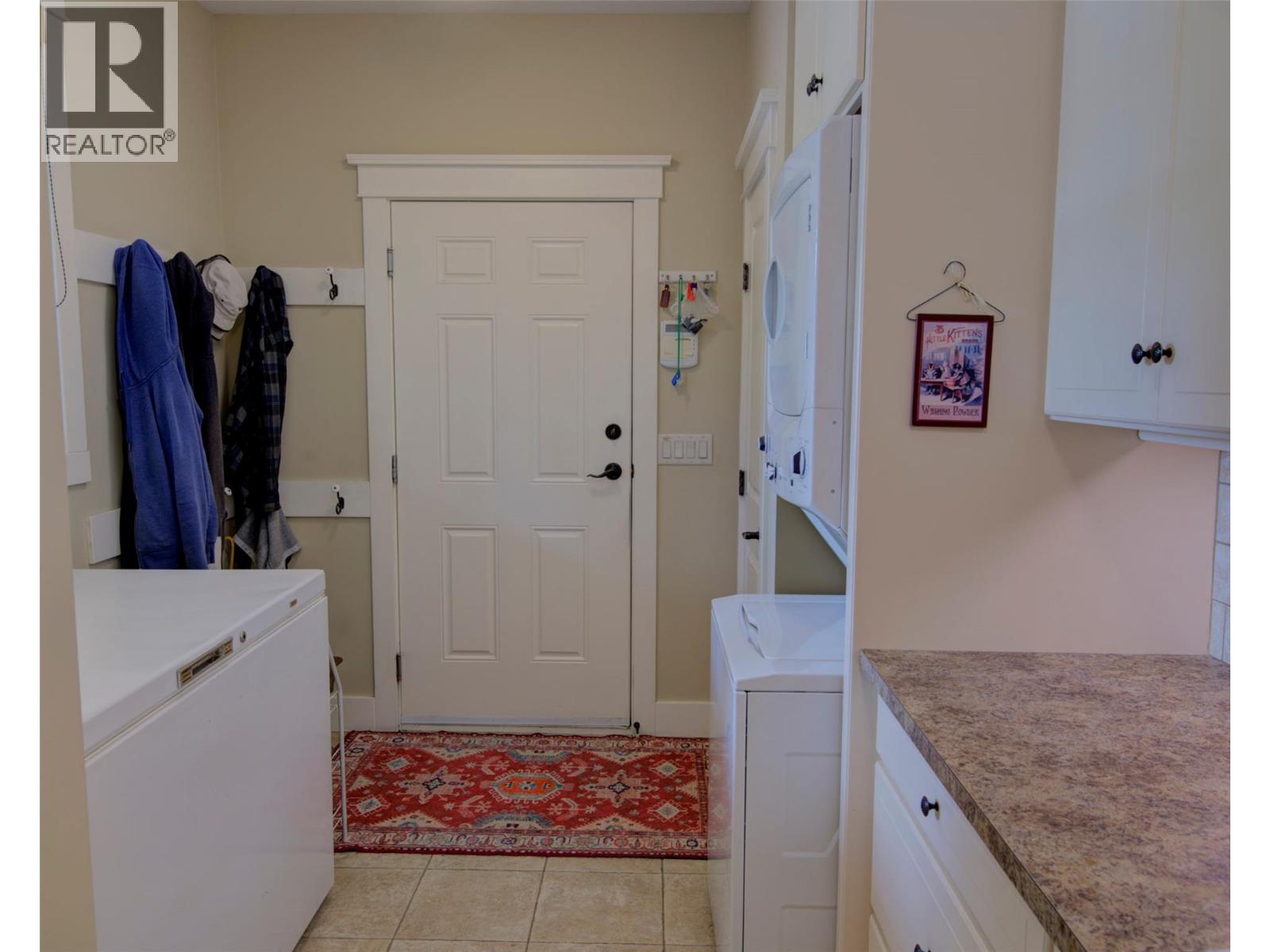 4201 Highland Park Road, Armstrong, British Columbia  V4Y 0L3 - Photo 31 - 10390322