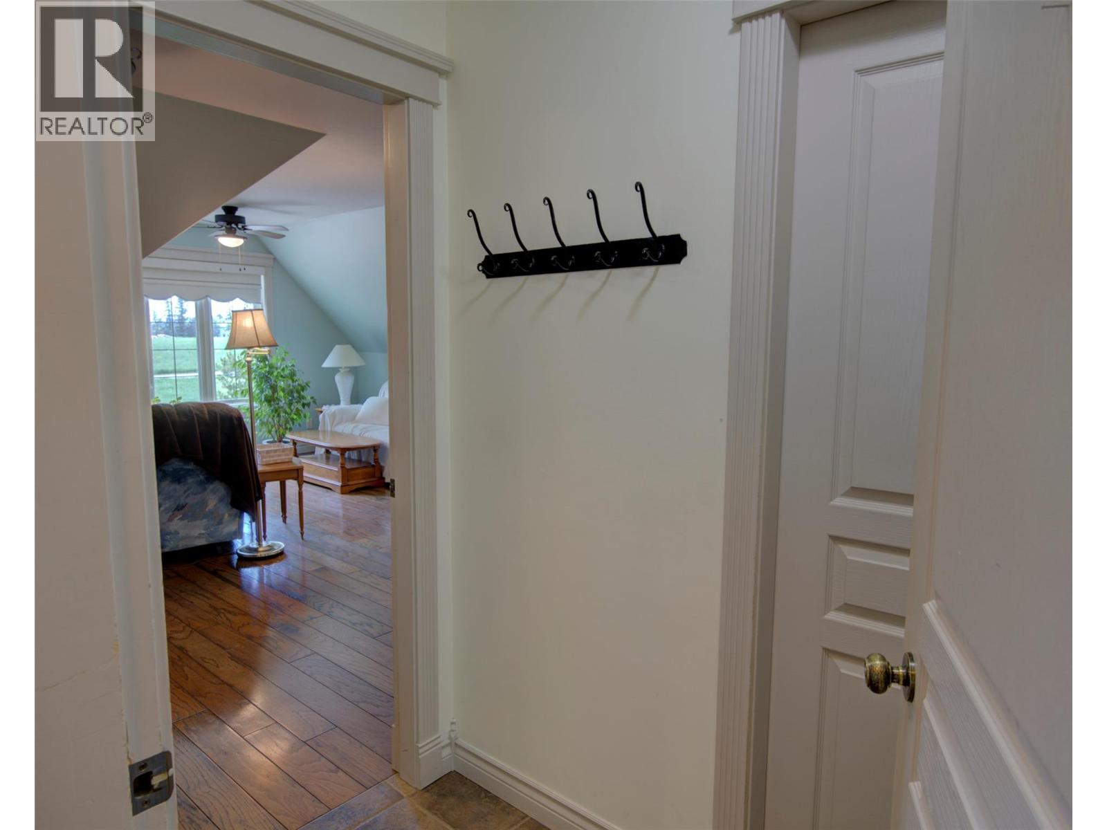 4201 Highland Park Road, Armstrong, British Columbia  V4Y 0L3 - Photo 53 - 10390322