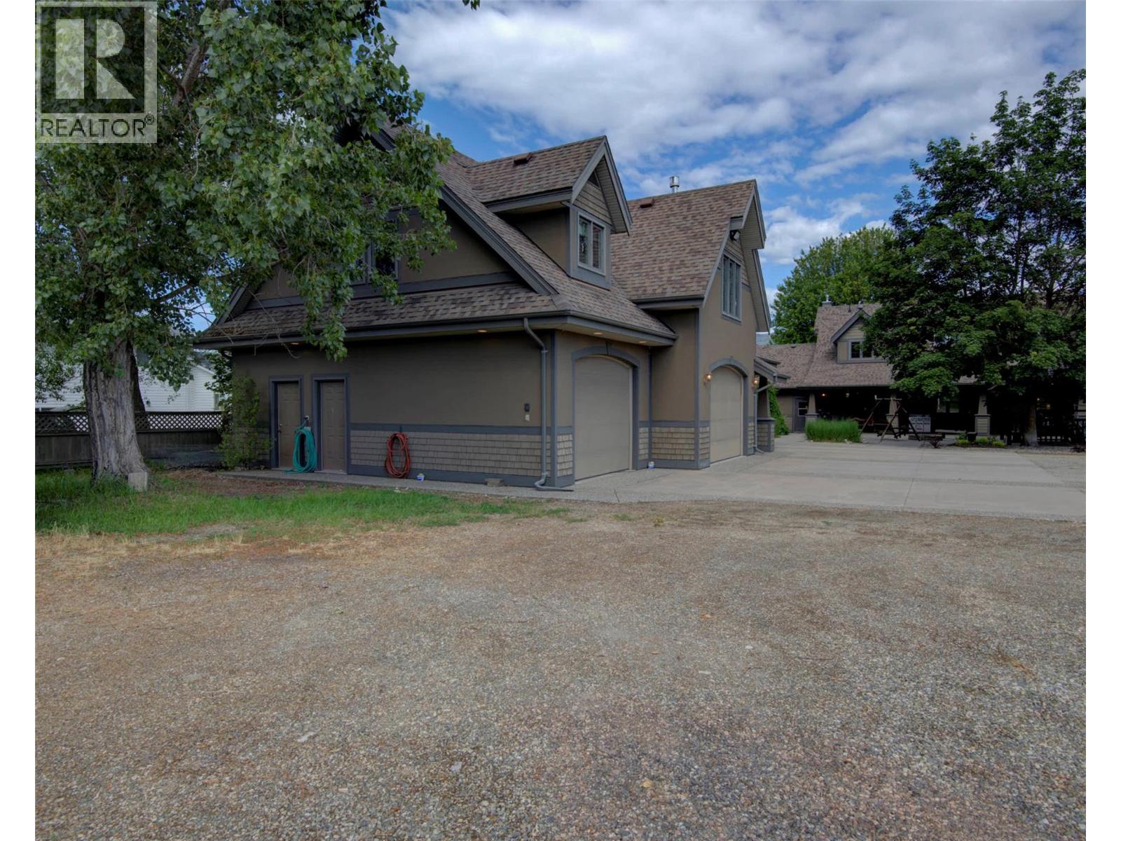 4201 Highland Park Road, Armstrong, British Columbia  V4Y 0L3 - Photo 67 - 10390322