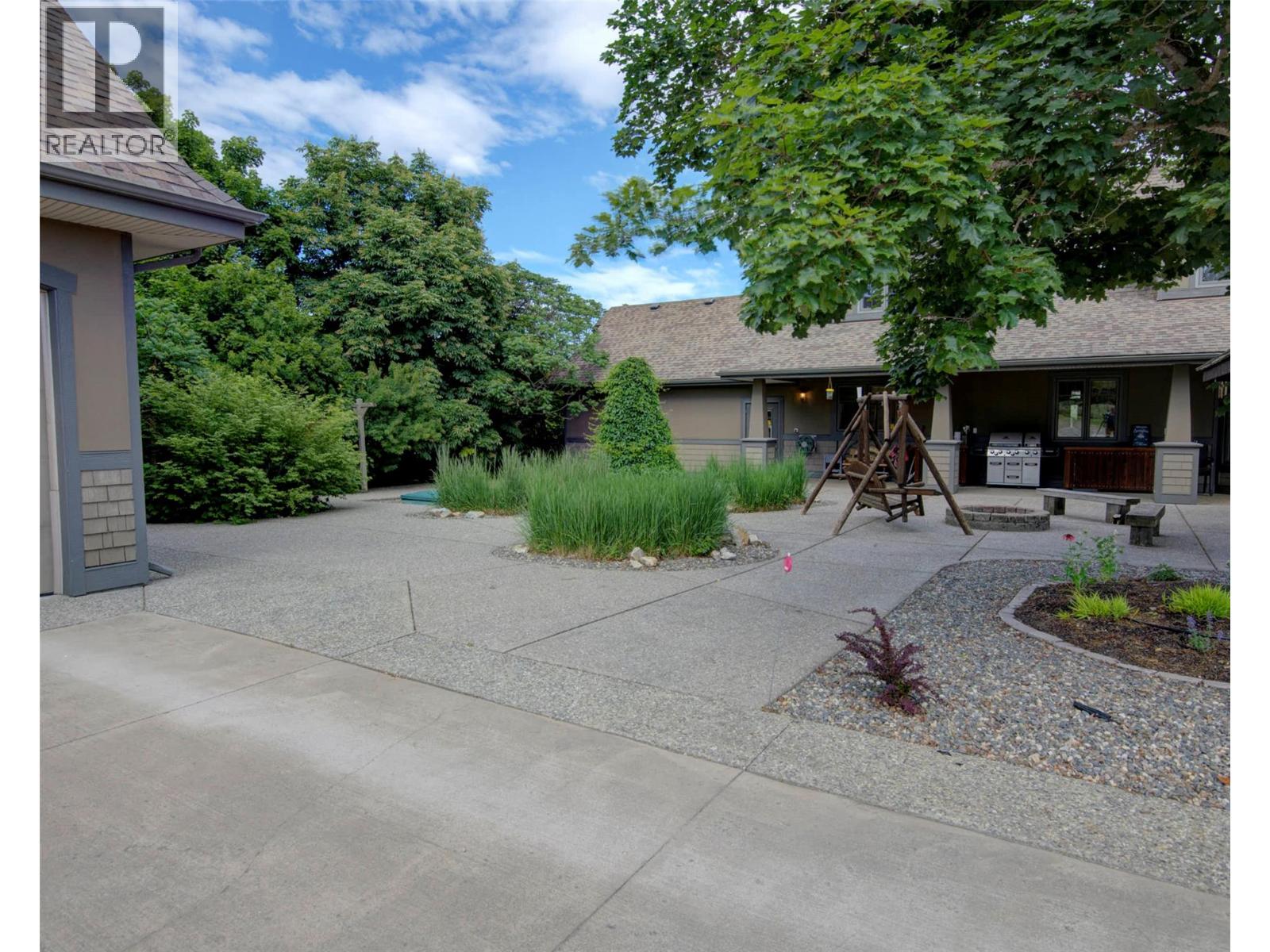 4201 Highland Park Road, Armstrong, British Columbia  V4Y 0L3 - Photo 71 - 10390322