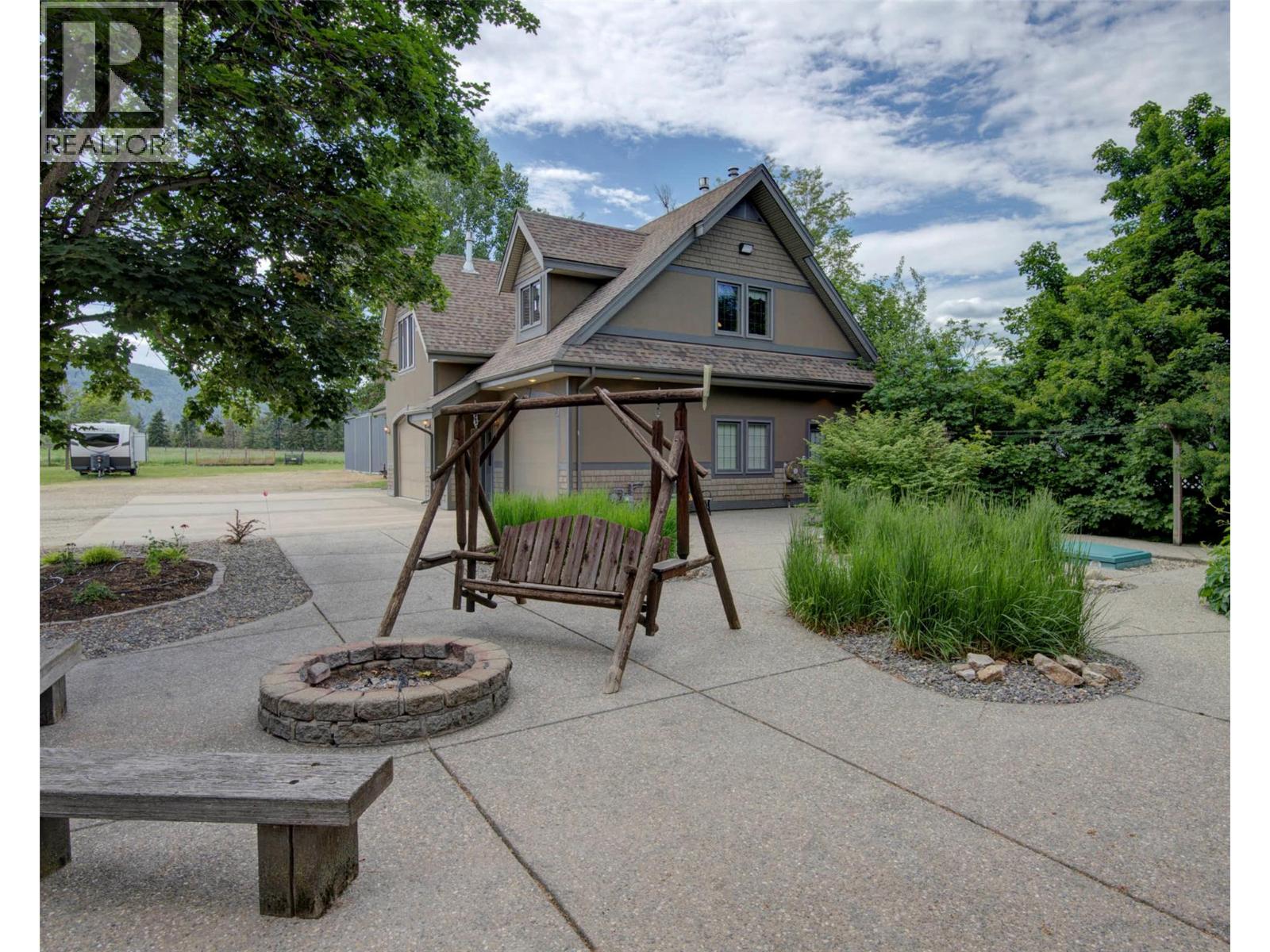 4201 Highland Park Road, Armstrong, British Columbia  V4Y 0L3 - Photo 74 - 10390322