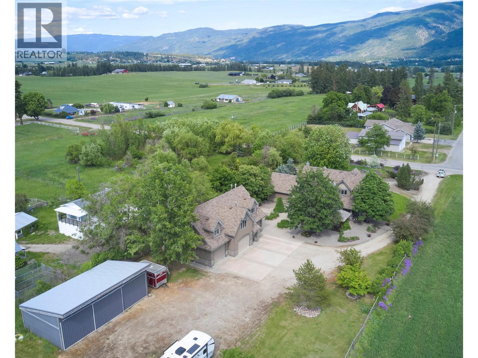 4201 Highland Park Road, Armstrong, British Columbia  V4Y 0L3 - Photo 86 - 10390322