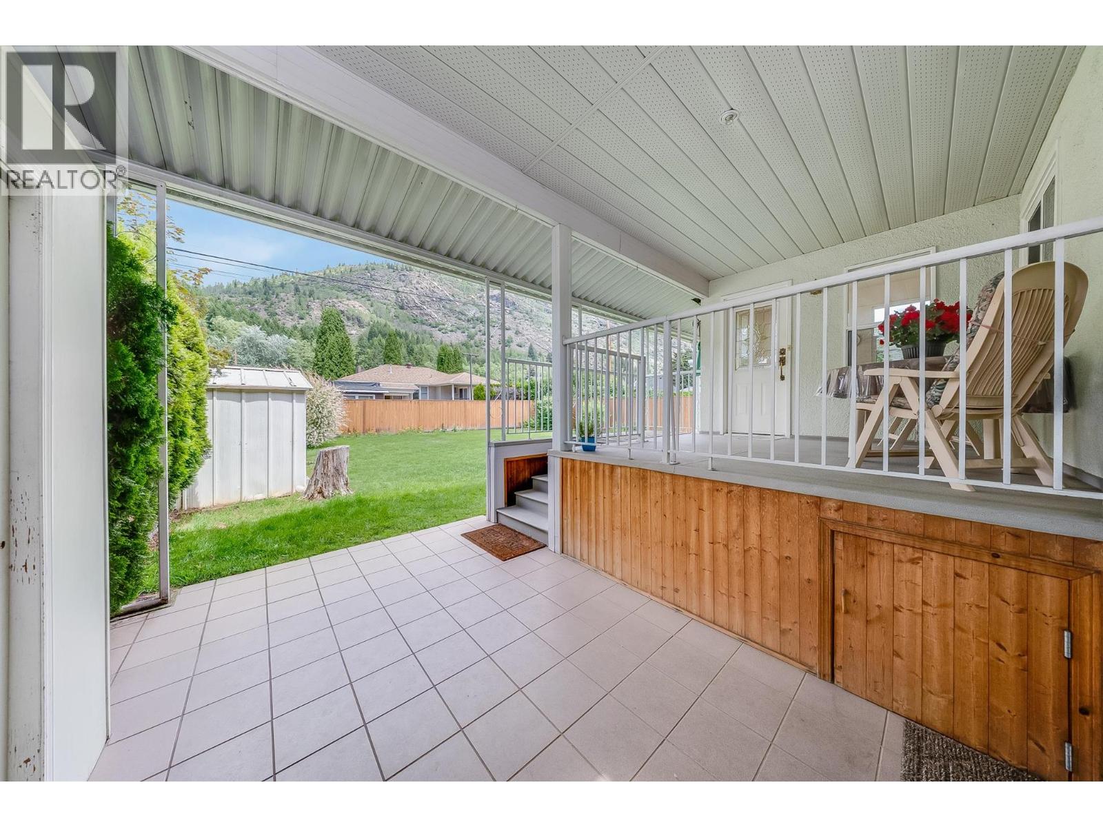 3311 Dahlia Crescent, Trail, British Columbia  V1R 2Y1 - Photo 17 - 10390517