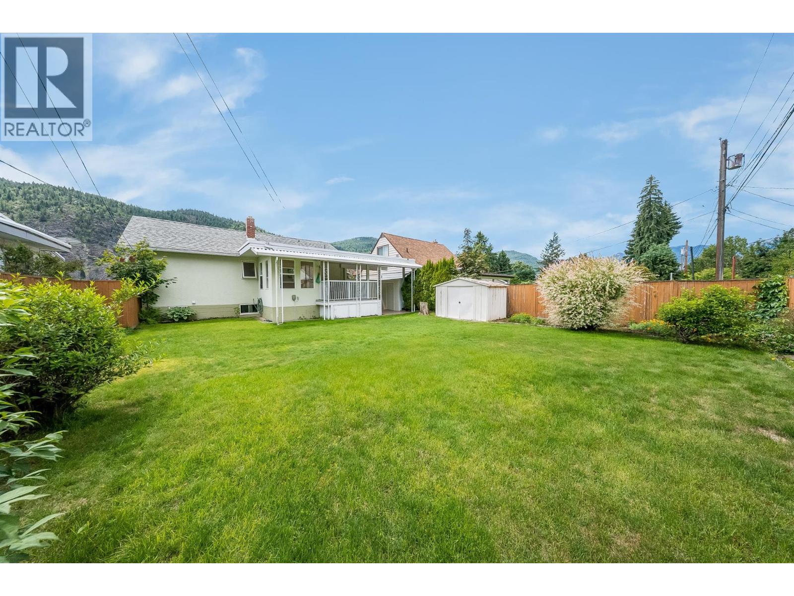 3311 Dahlia Crescent, Trail, British Columbia  V1R 2Y1 - Photo 36 - 10390517