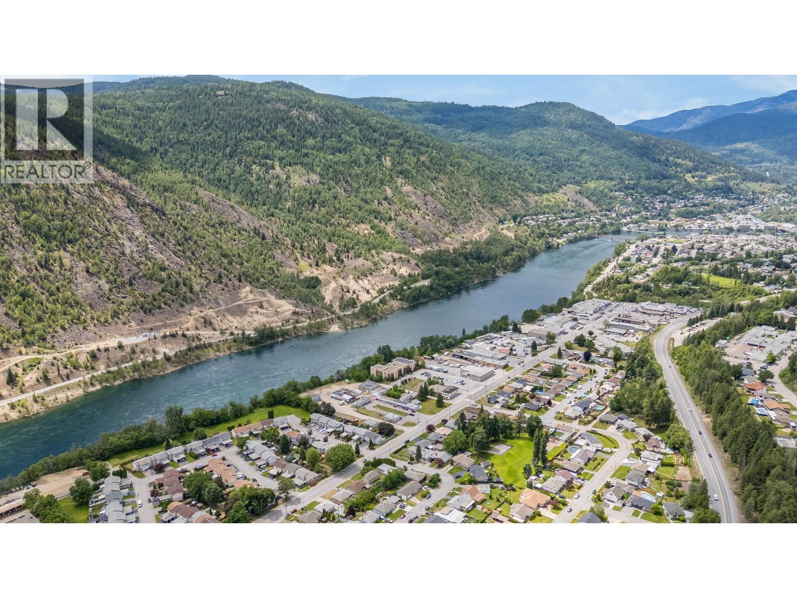 3311 Dahlia Crescent, Trail, British Columbia  V1R 2Y1 - Photo 42 - 10390517