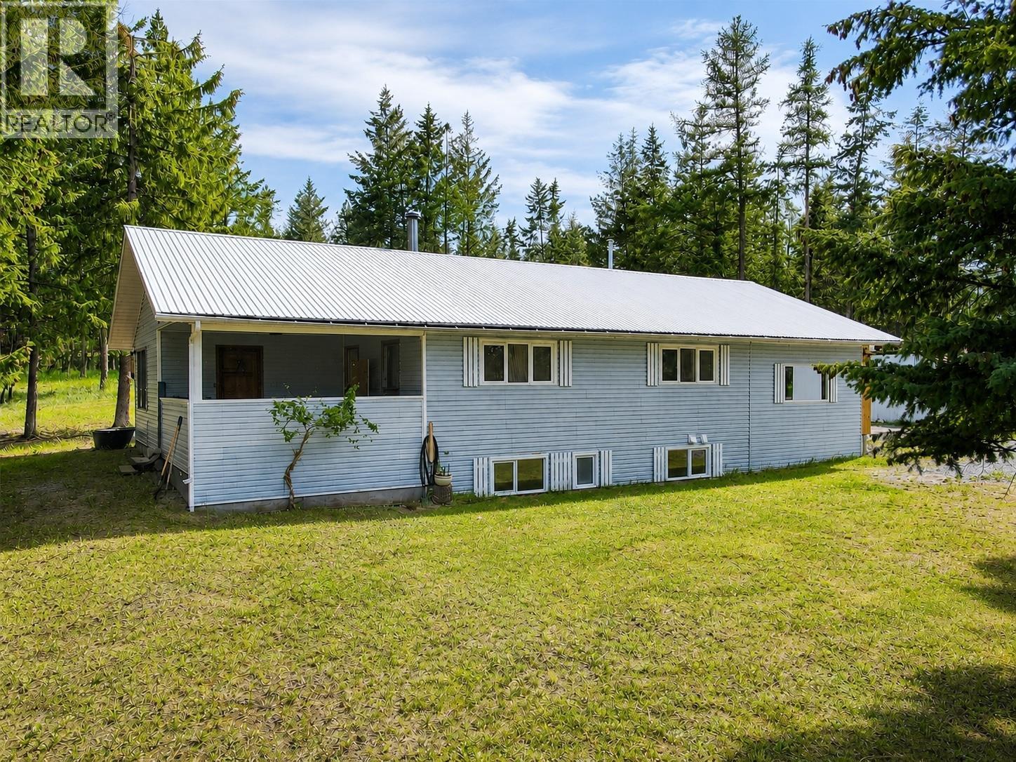 3601 49th Street S, Cranbrook, British Columbia  V1C 7M1 - Photo 1 - 10390510