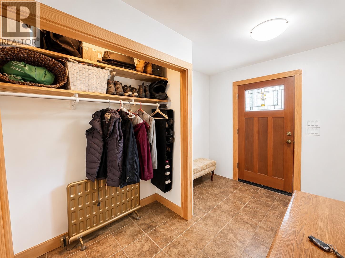 3601 49th Street S, Cranbrook, British Columbia  V1C 7M1 - Photo 19 - 10390510