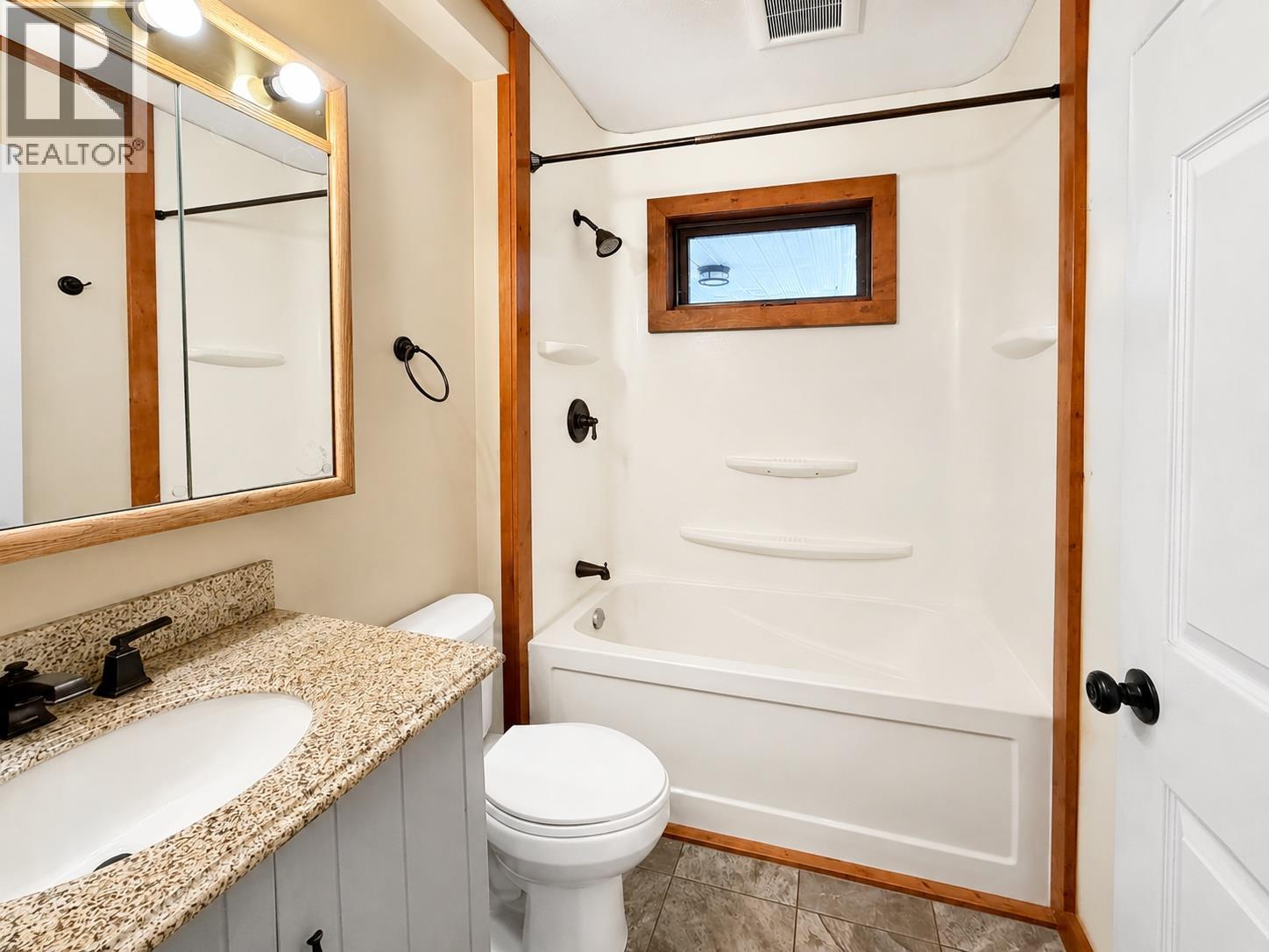 3601 49th Street S, Cranbrook, British Columbia  V1C 7M1 - Photo 27 - 10390510