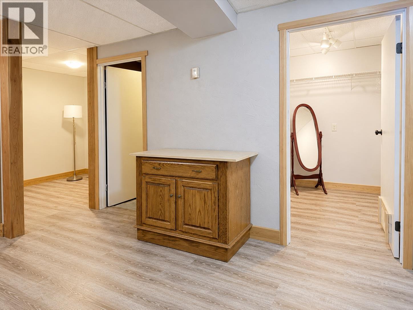 3601 49th Street S, Cranbrook, British Columbia  V1C 7M1 - Photo 40 - 10390510