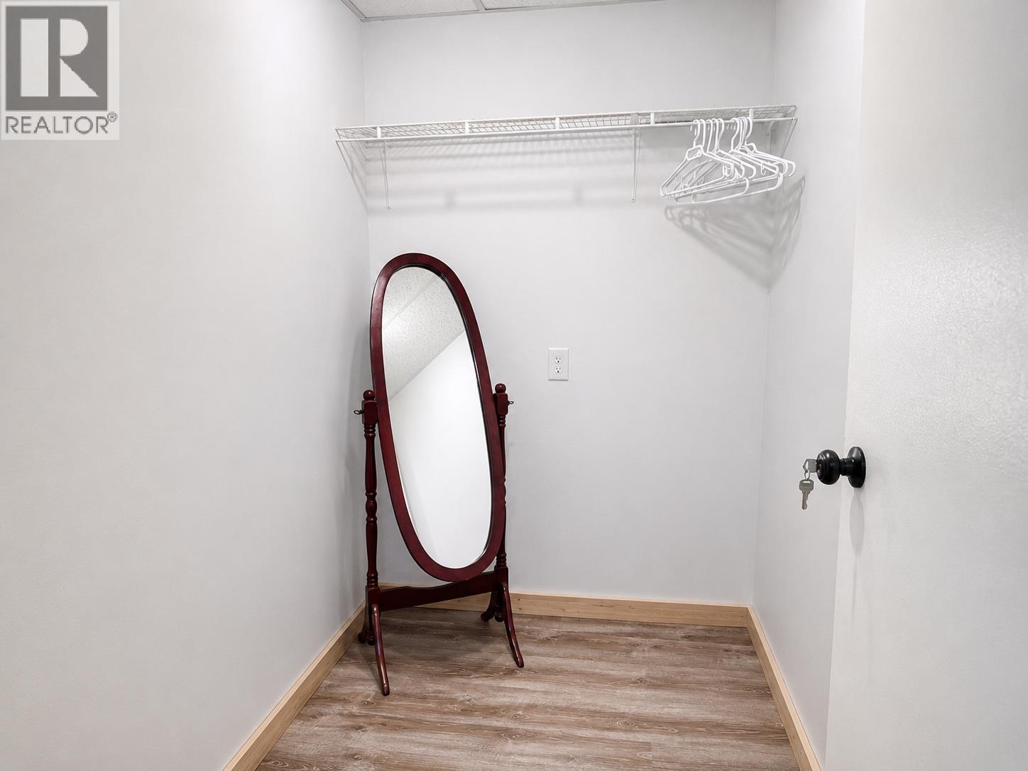 3601 49th Street S, Cranbrook, British Columbia  V1C 7M1 - Photo 49 - 10390510