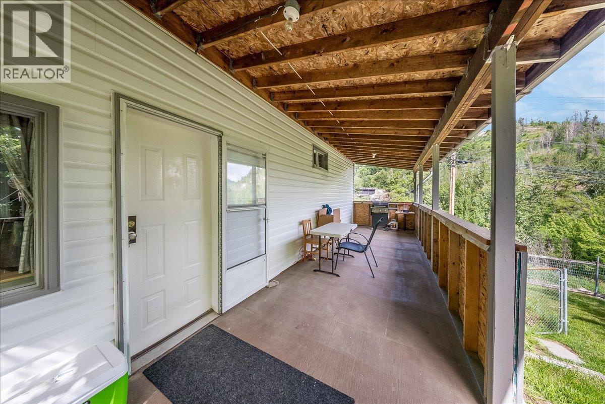 96 Reservoir Road, Warfield, British Columbia  V1R 3R8 - Photo 31 - 10390532