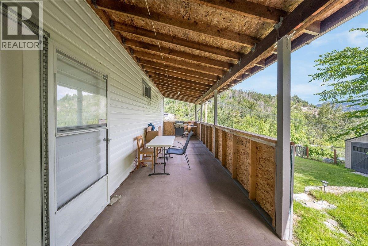 96 Reservoir Road, Warfield, British Columbia  V1R 3R8 - Photo 32 - 10390532