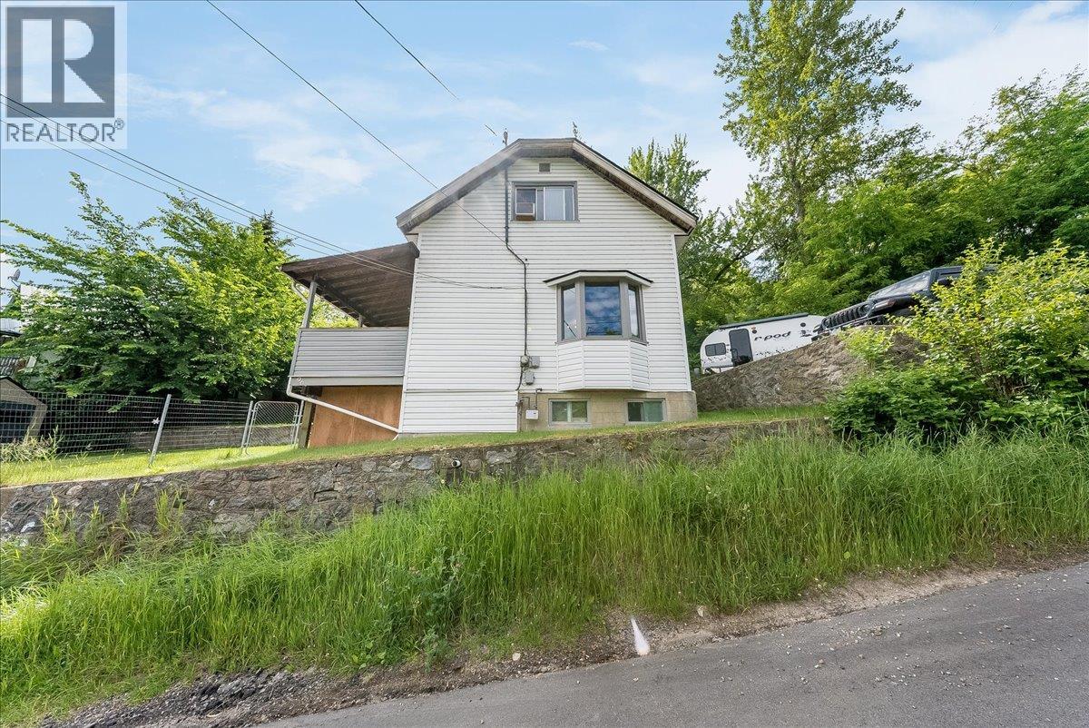 96 Reservoir Road, Warfield, British Columbia  V1R 3R8 - Photo 41 - 10390532
