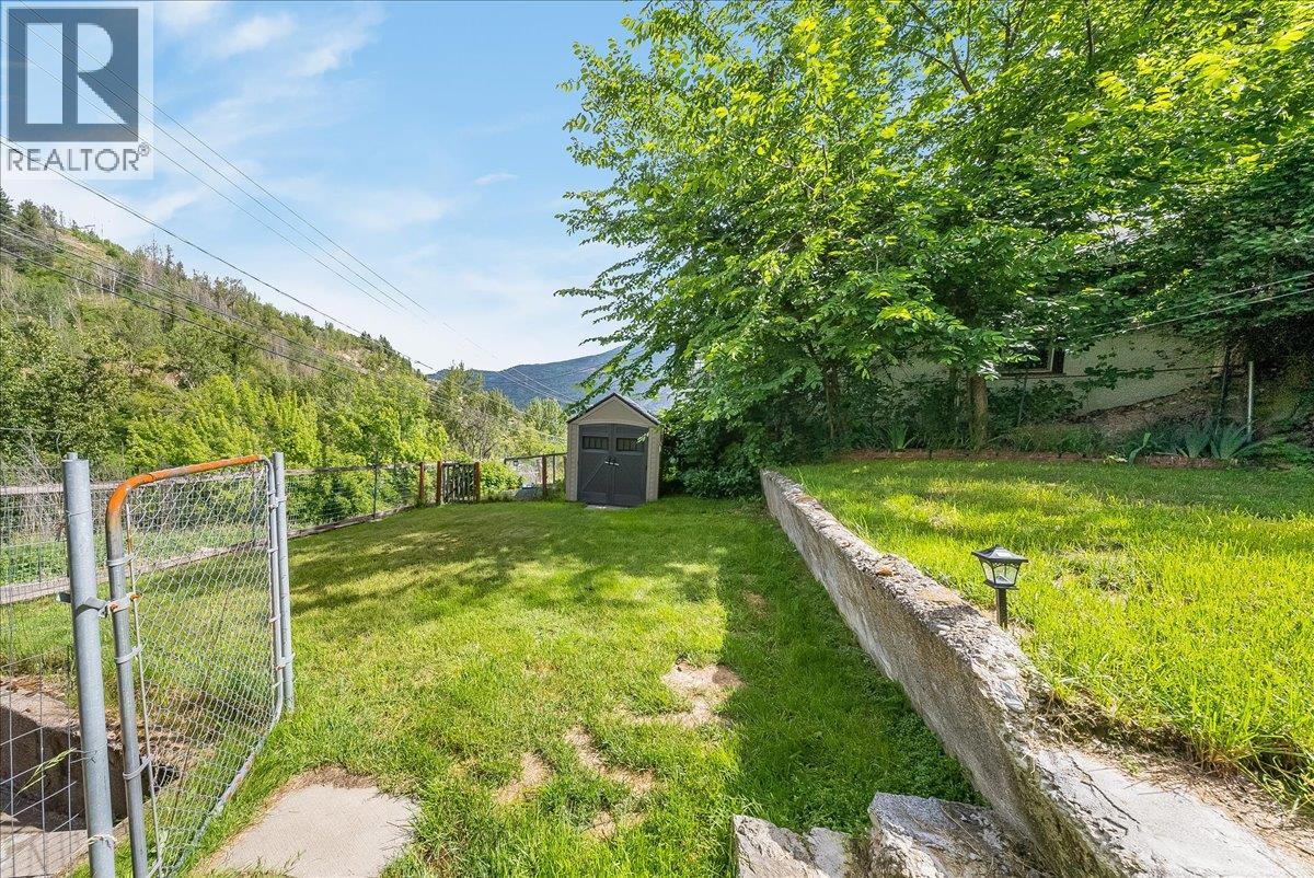 96 Reservoir Road, Warfield, British Columbia  V1R 3R8 - Photo 47 - 10390532