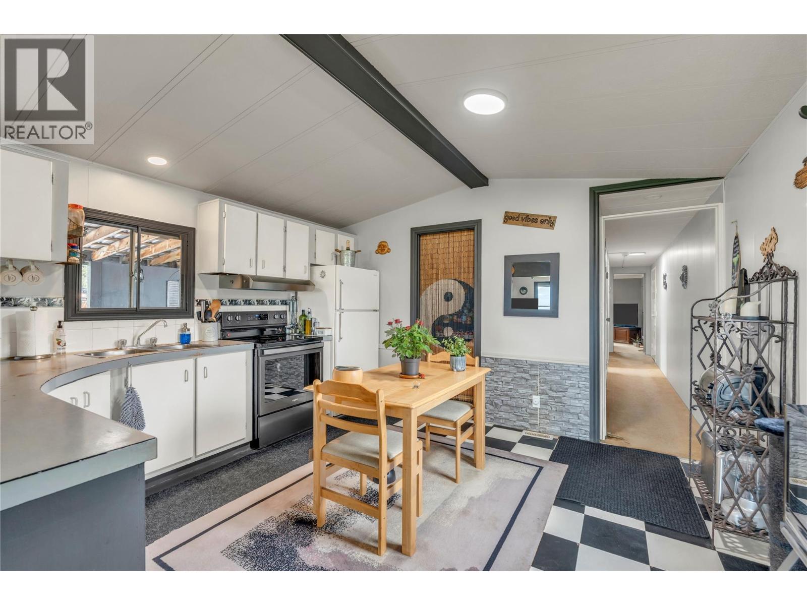 905 Allenby Rd, Princeton, British Columbia  V0X 1W0 - Photo 8 - 10390243