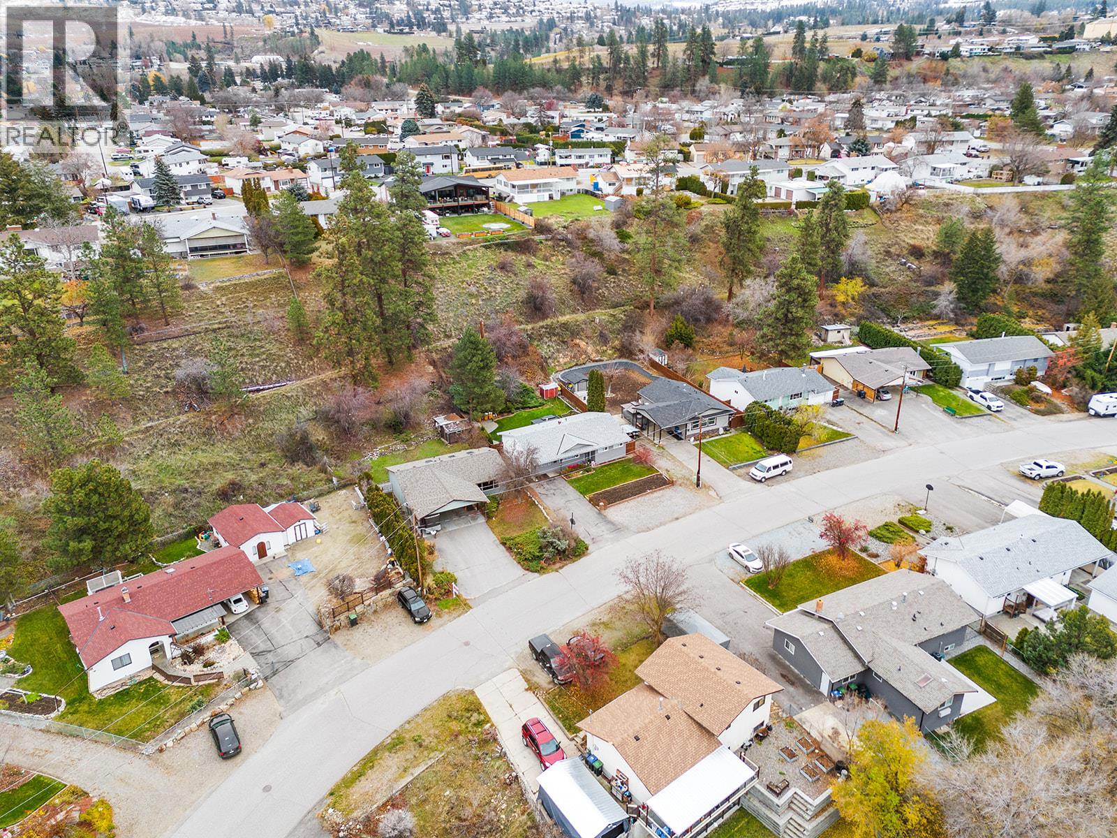 755 Camelia Road, Kelowna, British Columbia  V1X 3M9 - Photo 17 - 10390525