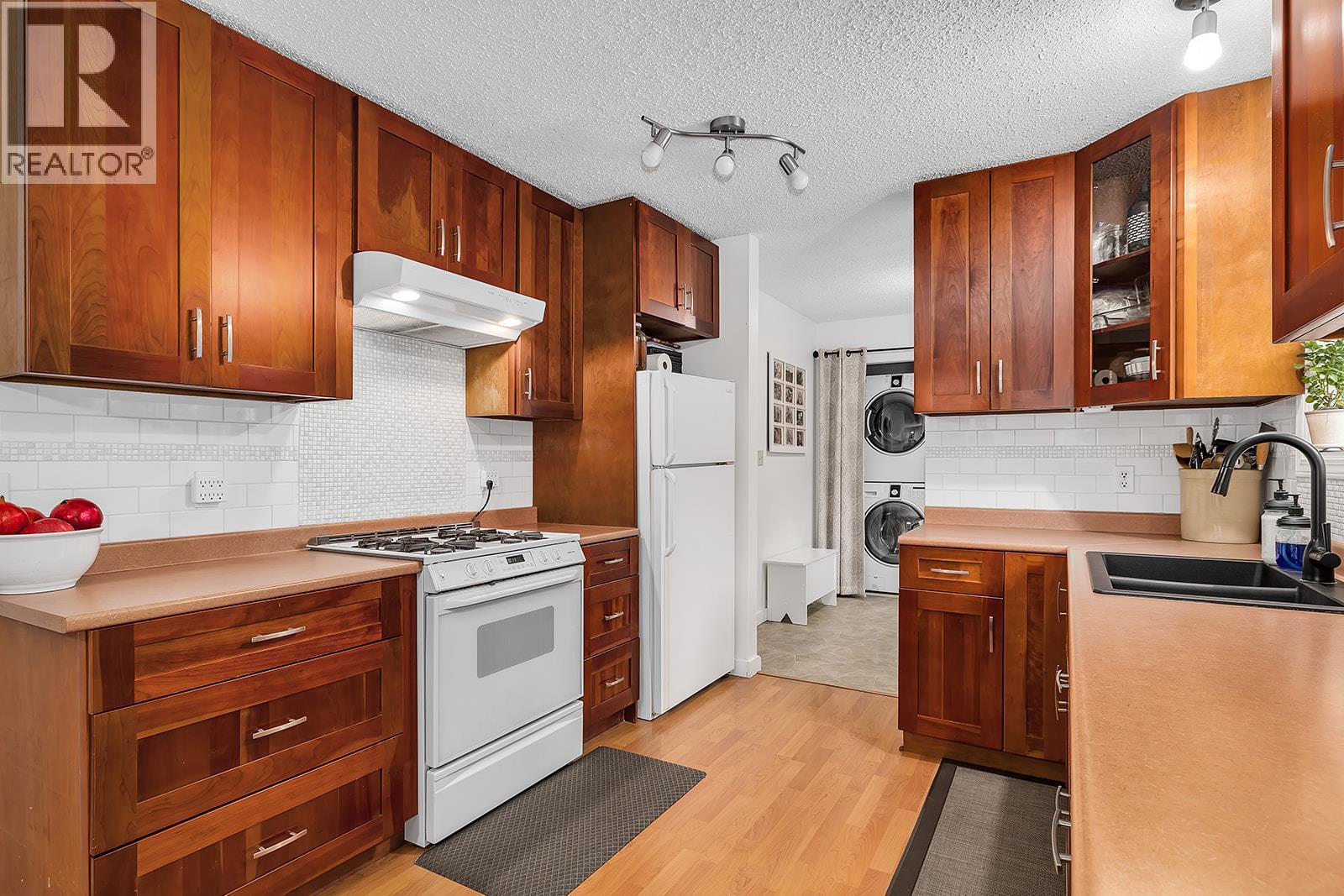 755 Camelia Road, Kelowna, British Columbia  V1X 3M9 - Photo 26 - 10390525