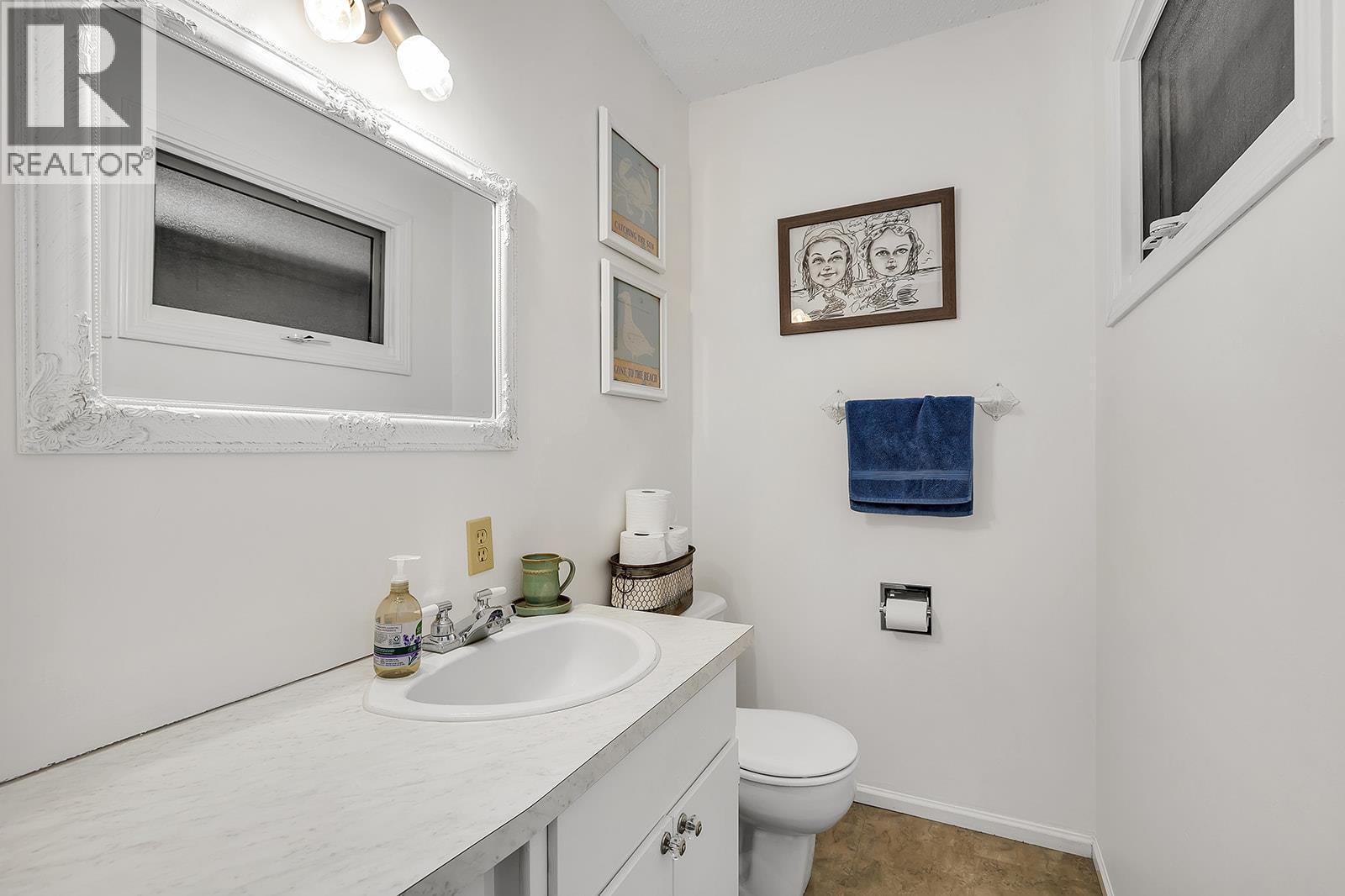 755 Camelia Road, Kelowna, British Columbia  V1X 3M9 - Photo 38 - 10390525