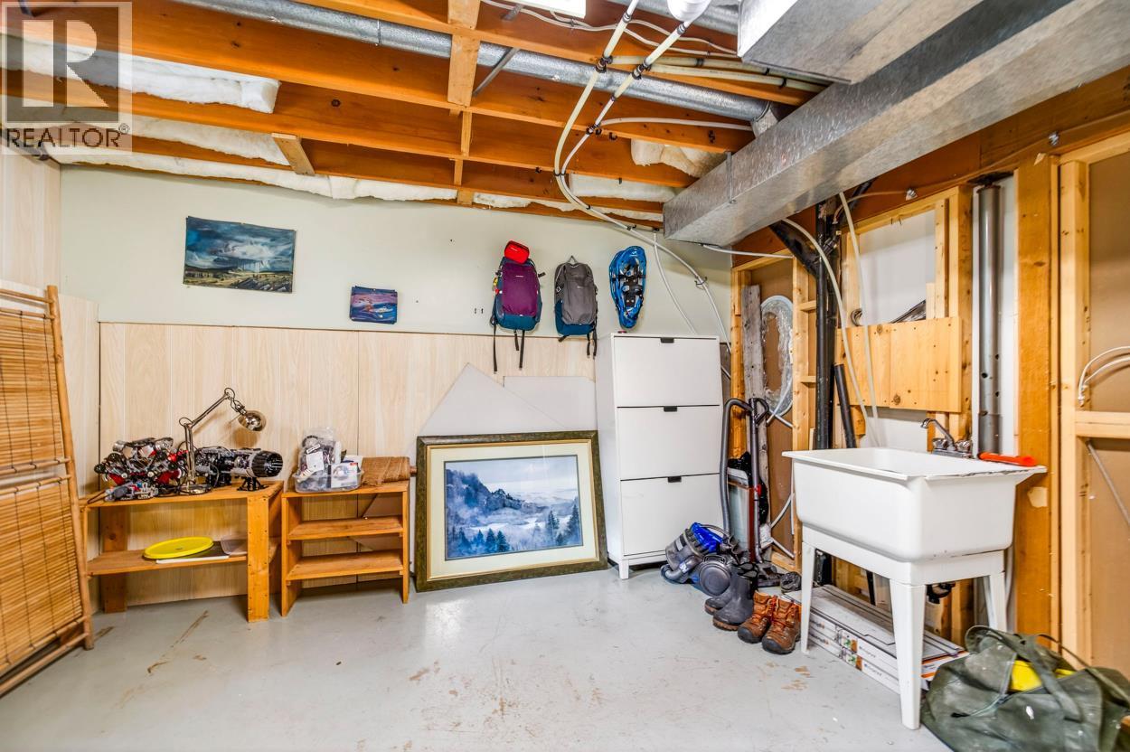 1241 Pinyon Road, Sparwood, British Columbia  V0B 2G0 - Photo 26 - 10390598