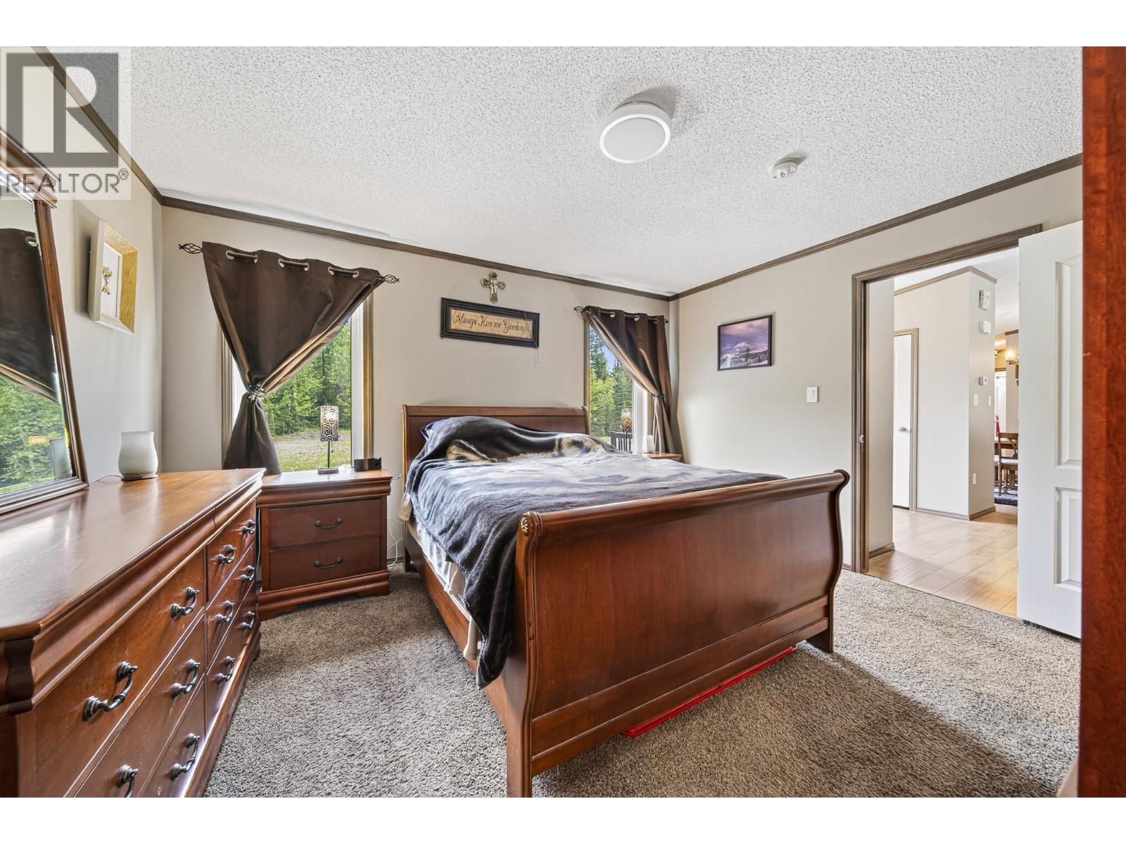 115 Deerborne Drive, Elkford, British Columbia  V0B 1H0 - Photo 24 - 10390537