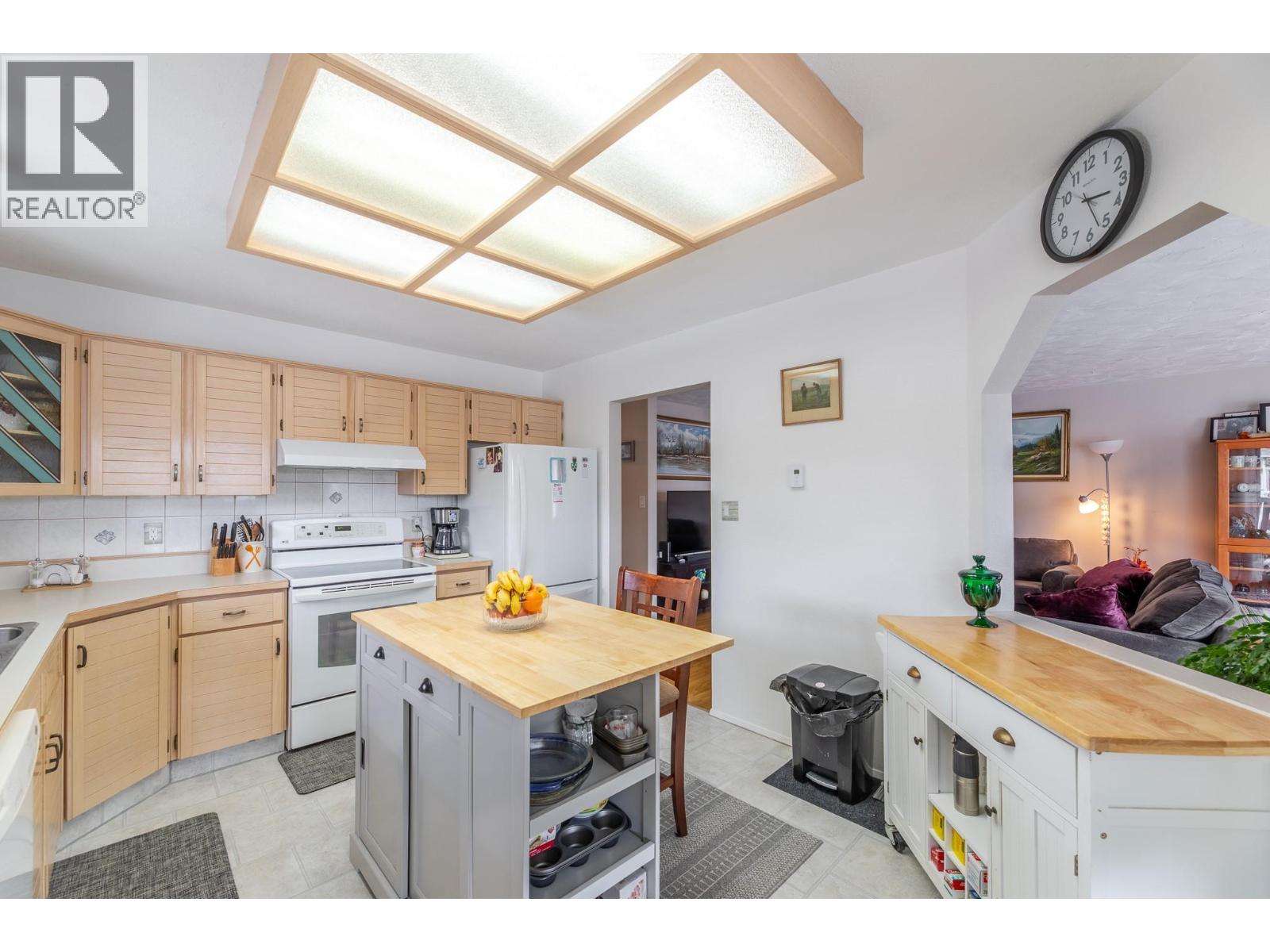 62 Dauphin Avenue Unit# 202, Penticton, British Columbia  V2A 6V8 - Photo 8 - 10390607