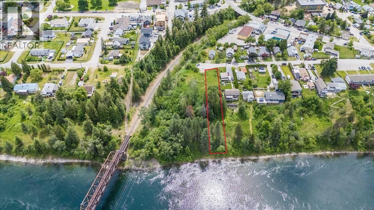 1101 1st Street Lot# Lot A, Castlegar, British Columbia  V1N 1A1 - Photo 3 - 10390418