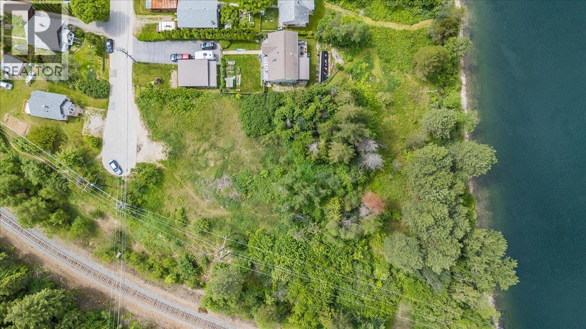 1101 1st Street Lot# Lot A, Castlegar, British Columbia  V1N 1A1 - Photo 6 - 10390418