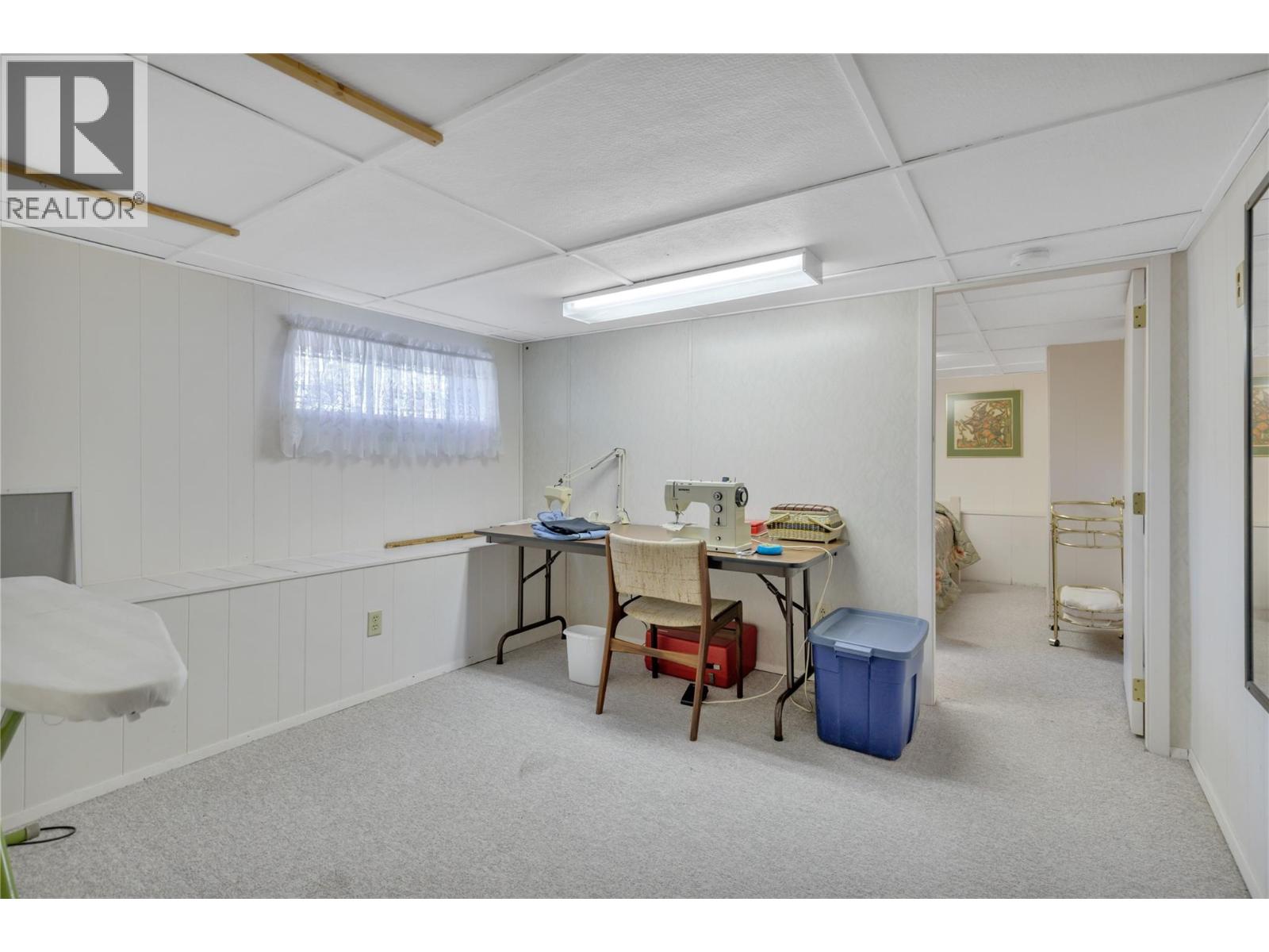 20 Alameda Court, Kelowna, British Columbia  V1V 1C7 - Photo 27 - 10390224