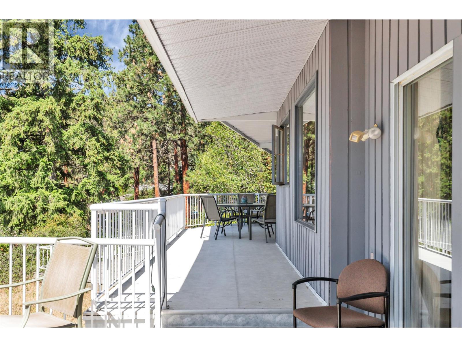 20 Alameda Court, Kelowna, British Columbia  V1V 1C7 - Photo 31 - 10390224