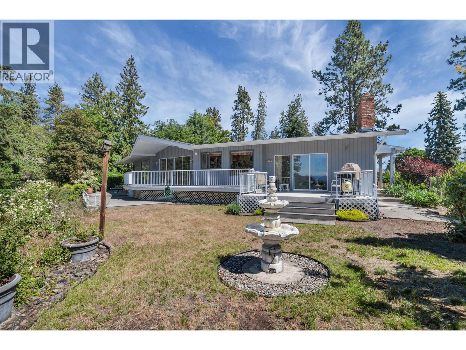 20 Alameda Court, Kelowna, British Columbia  V1V 1C7 - Photo 4 - 10390224