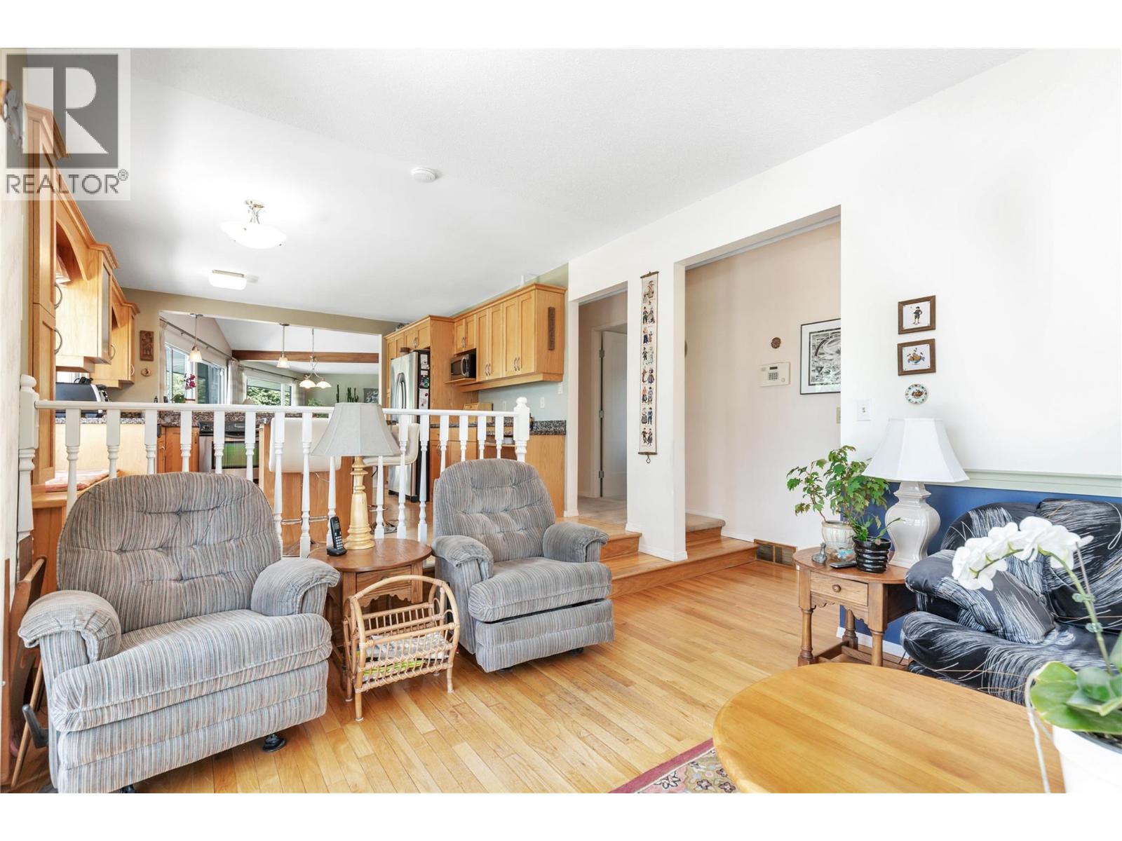 20 Alameda Court, Kelowna, British Columbia  V1V 1C7 - Photo 6 - 10390224