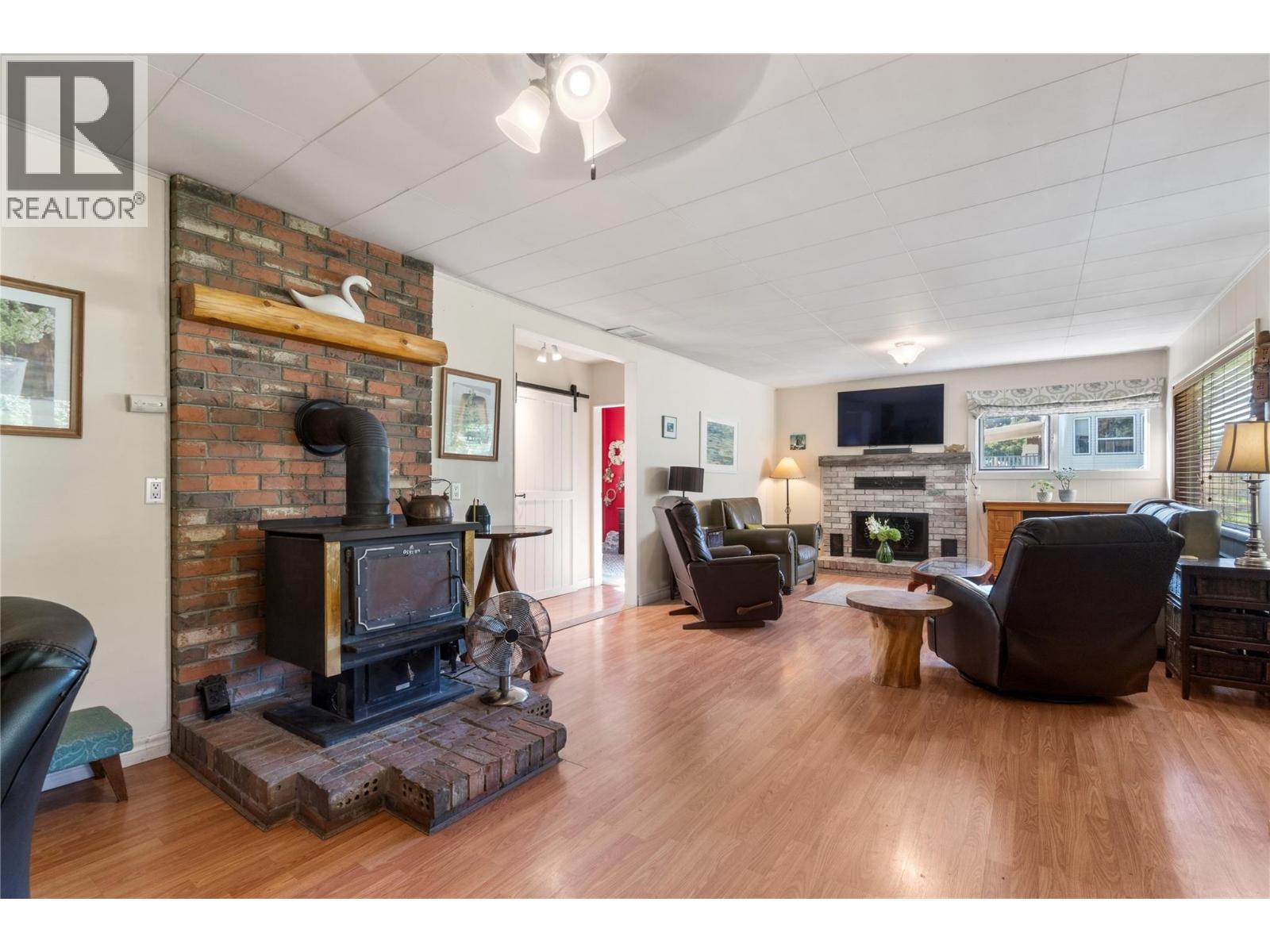 3590 50 Street Ne, Salmon Arm, British Columbia  V1E 1Y5 - Photo 18 - 10390492