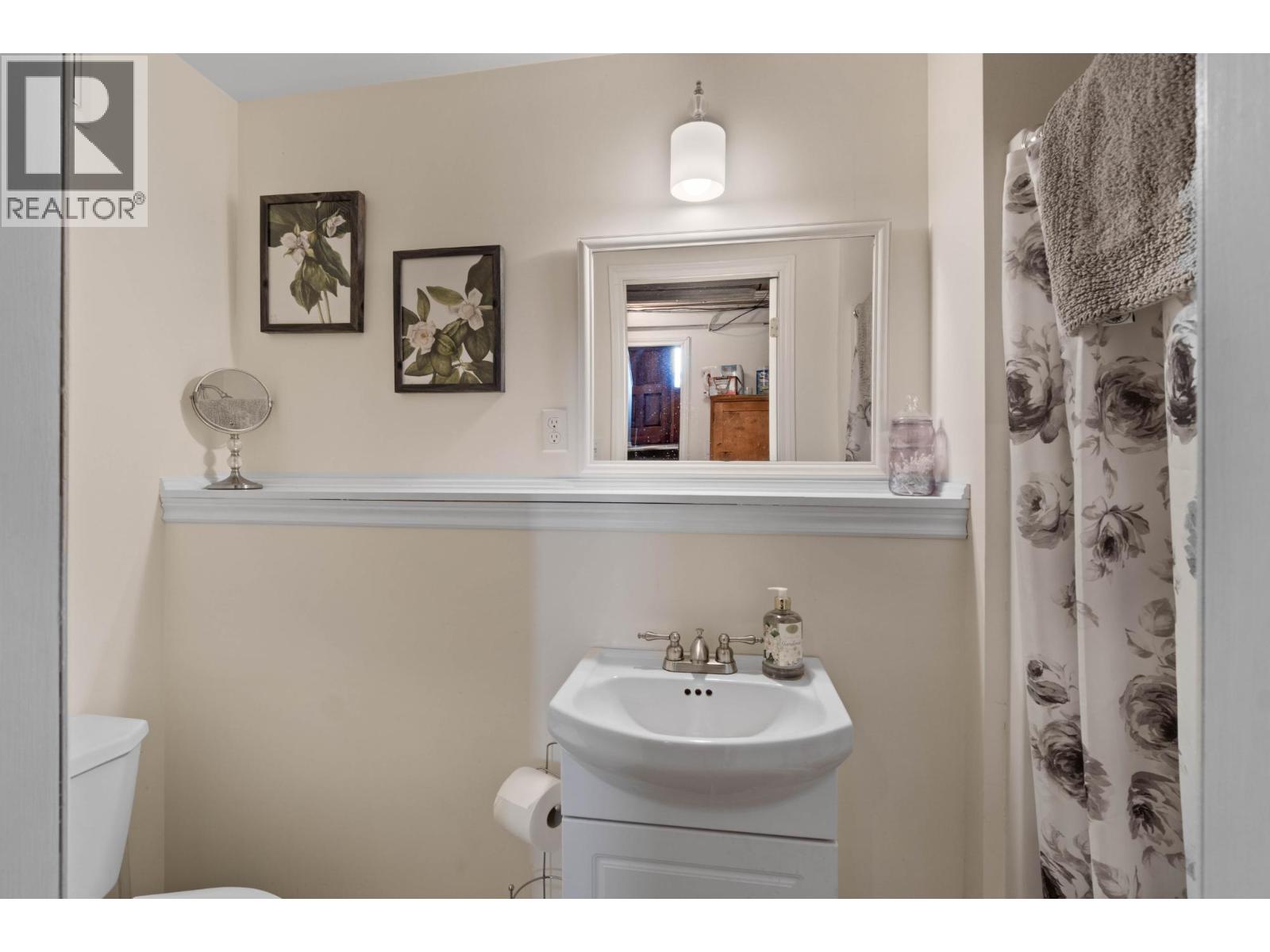 1747 Old Ferry Road, Kamloops, British Columbia  V0E 2M0 - Photo 26 - 10390611