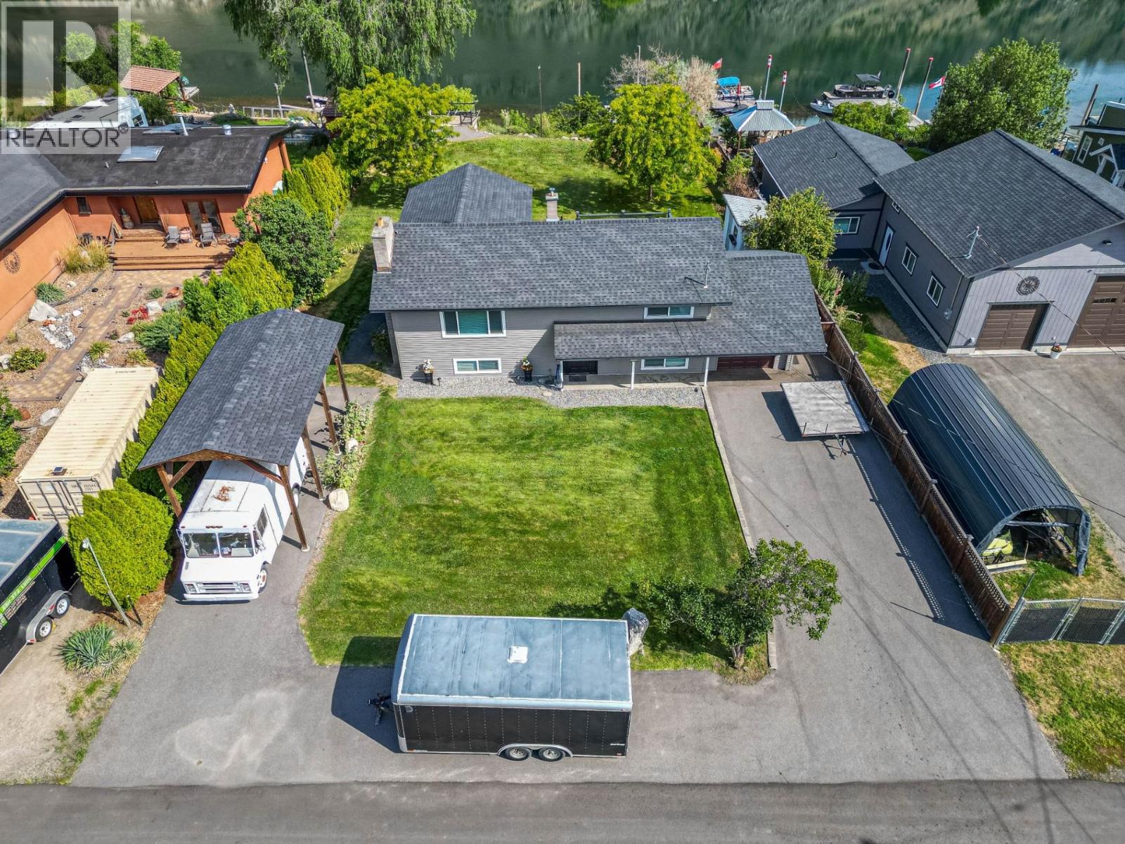 1747 Old Ferry Road, Kamloops, British Columbia  V0E 2M0 - Photo 3 - 10390611