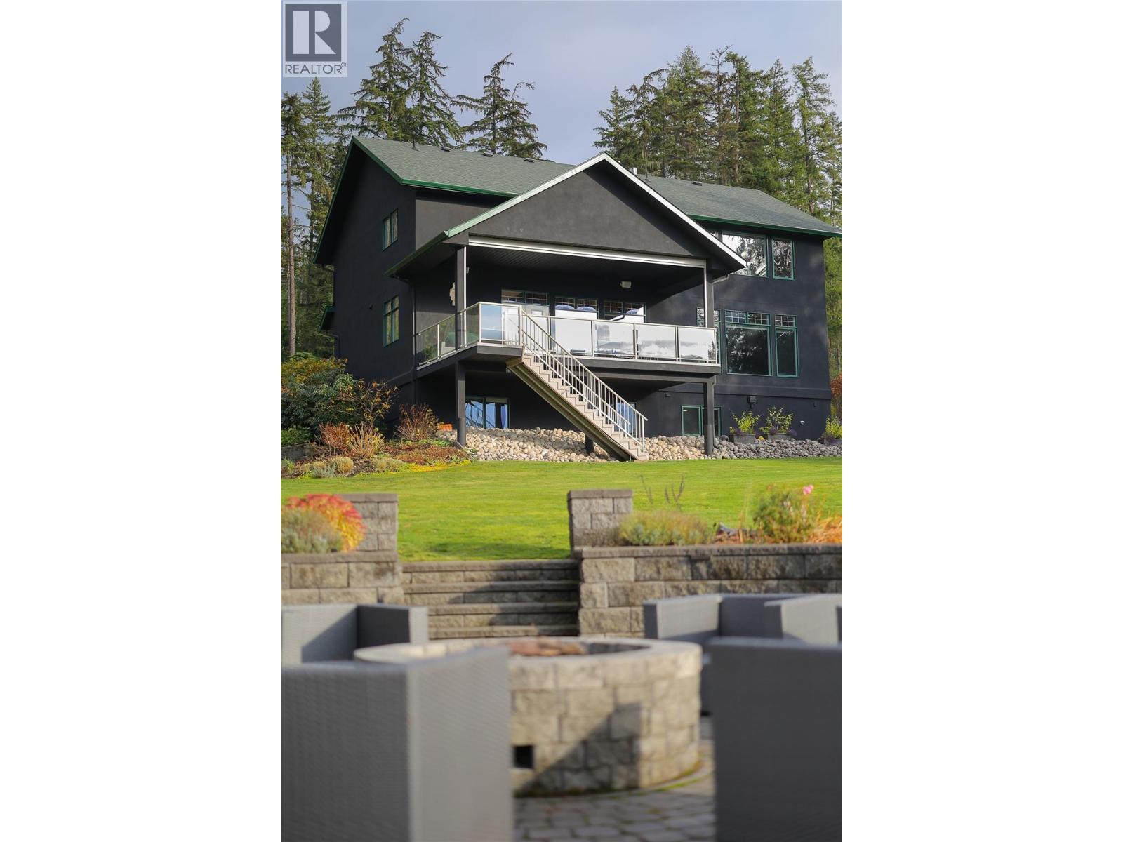 2600 Highway 23 N, Nakusp, British Columbia  V0G 1R0 - Photo 10 - 10390603