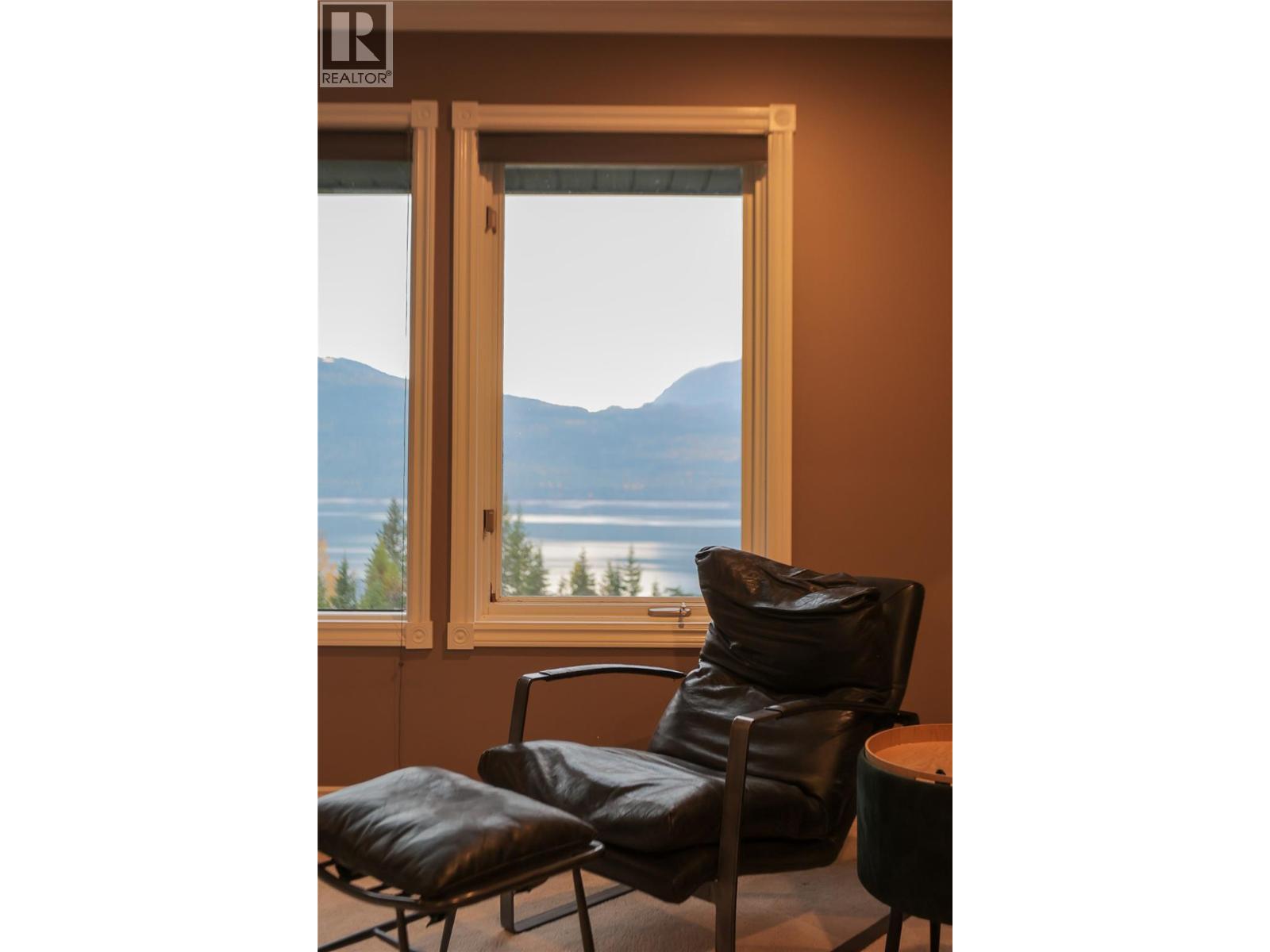 2600 Highway 23 N, Nakusp, British Columbia  V0G 1R0 - Photo 32 - 10390603
