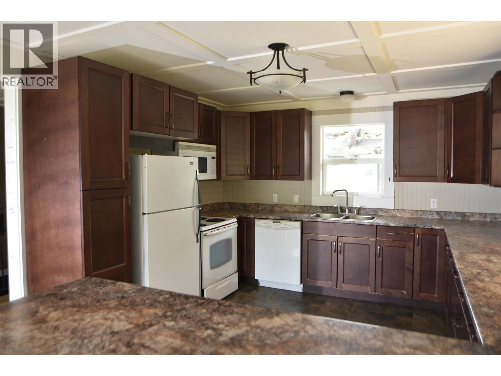 6624 19th Street, Grand Forks, British Columbia  V0H 1H0 - Photo 25 - 10390082