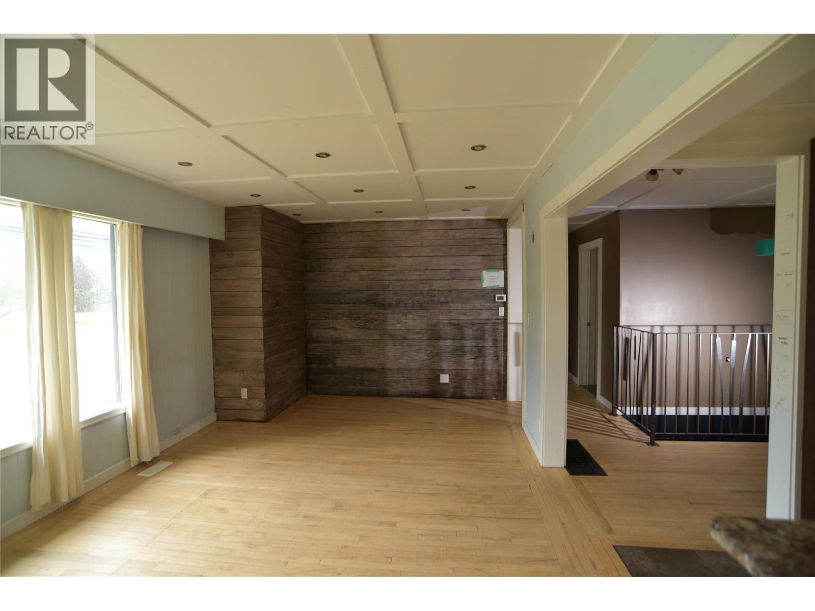 6624 19th Street, Grand Forks, British Columbia  V0H 1H0 - Photo 34 - 10390082