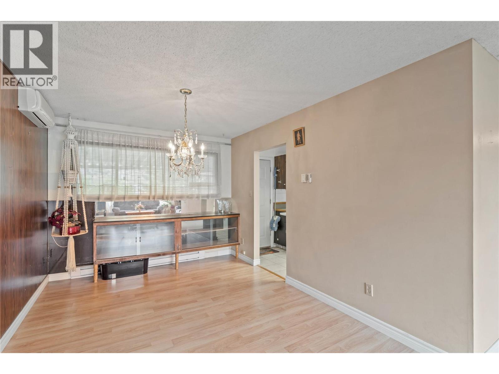 853 Alpine Terrace, Kamloops, British Columbia  V2B 6E7 - Photo 14 - 10389542