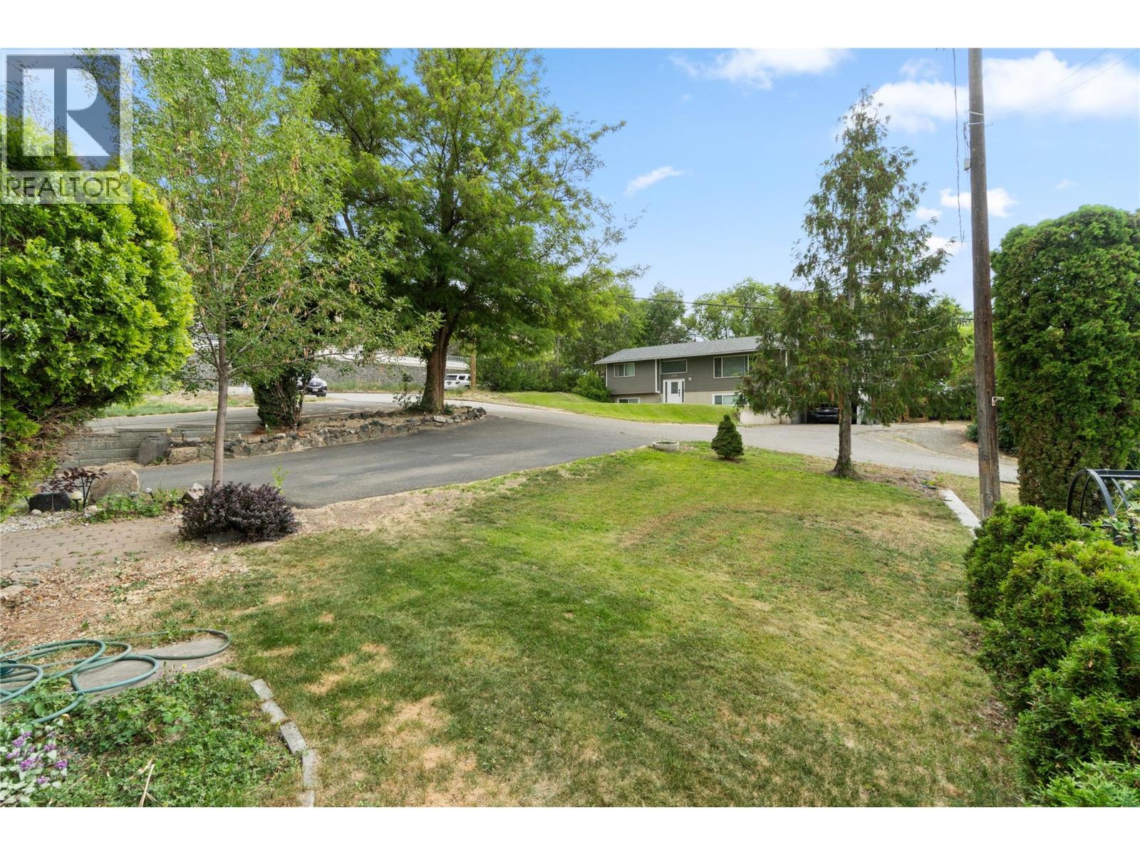 853 Alpine Terrace, Kamloops, British Columbia  V2B 6E7 - Photo 33 - 10389542