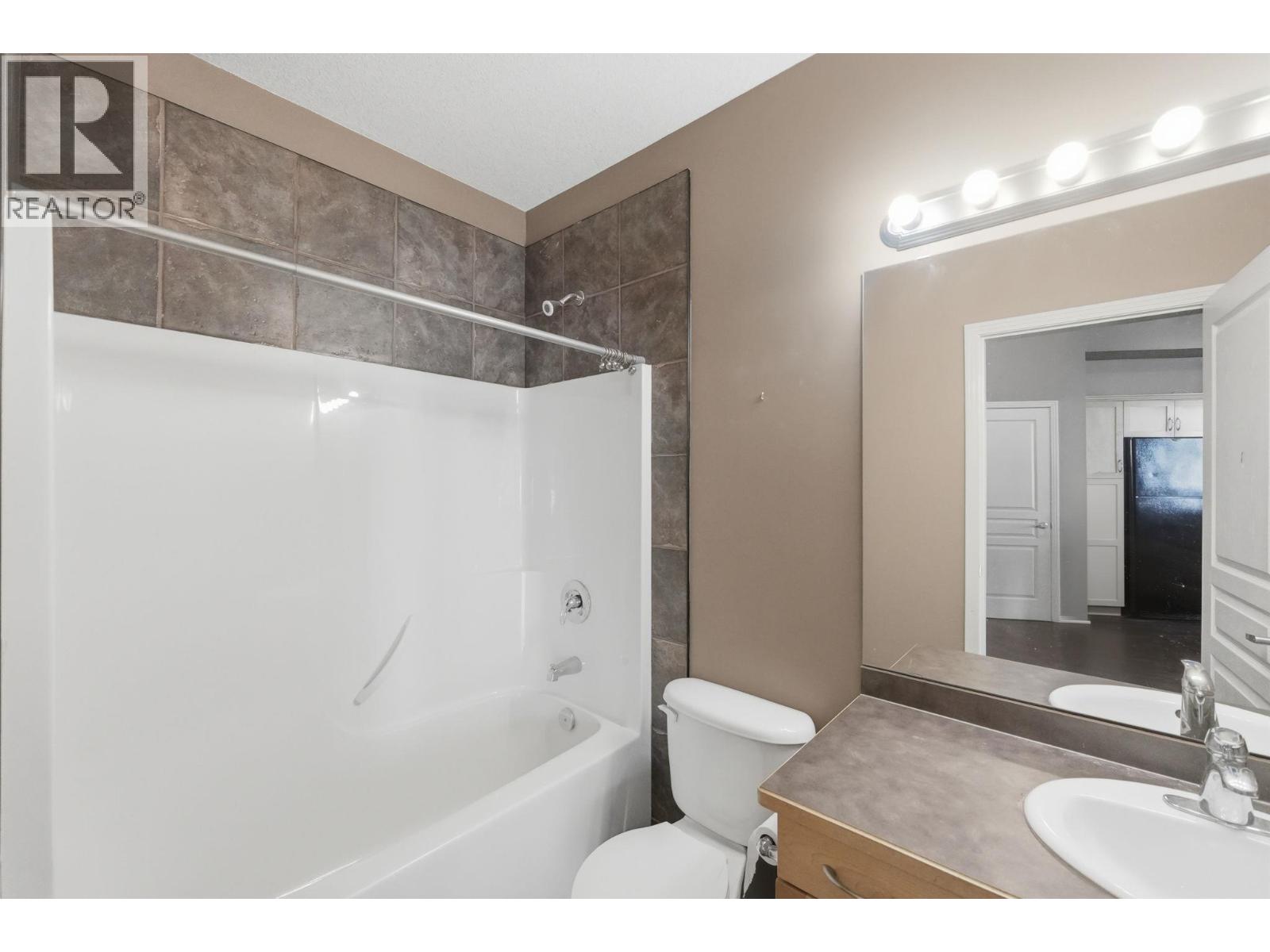 1327 St. Paul Street Unit# 102, Kelowna, British Columbia  V1Y 2E2 - Photo 21 - 10389470
