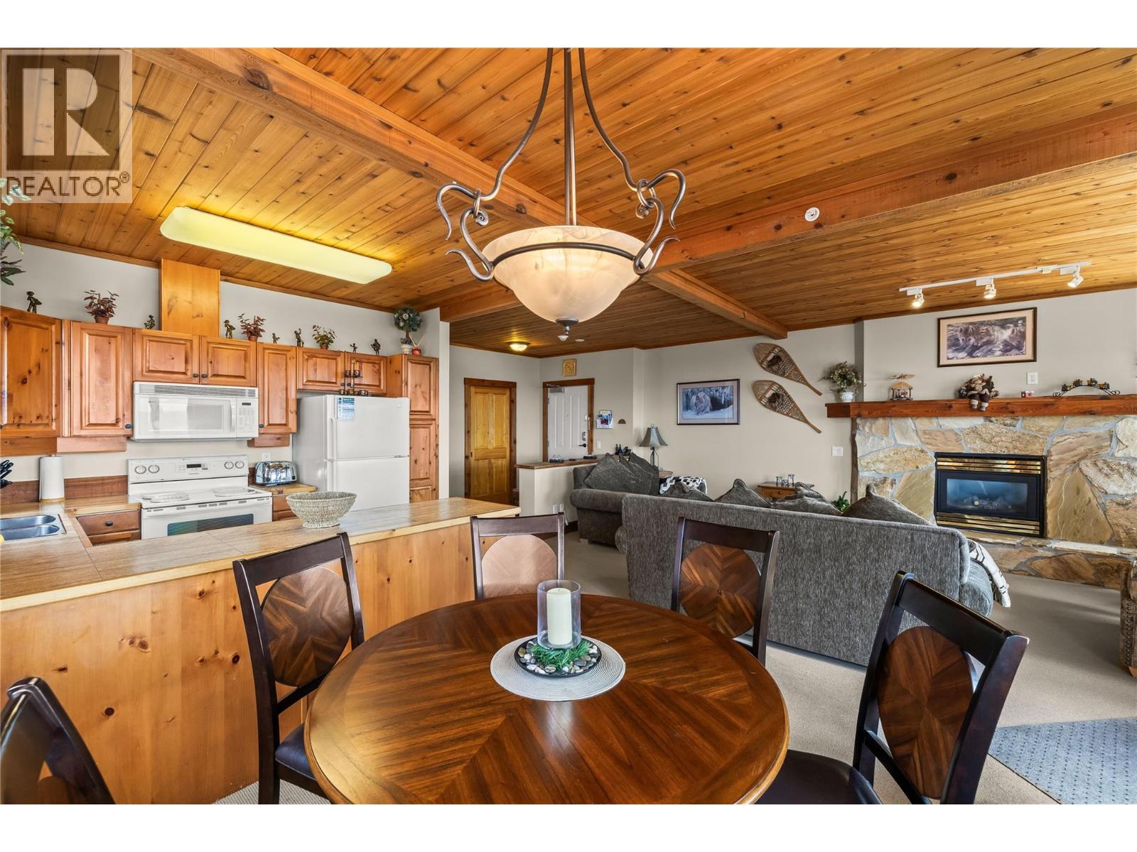 7650 Porcupine Road Unit# 16, Big White, British Columbia  V1P 1T4 - Photo 6 - 10390599