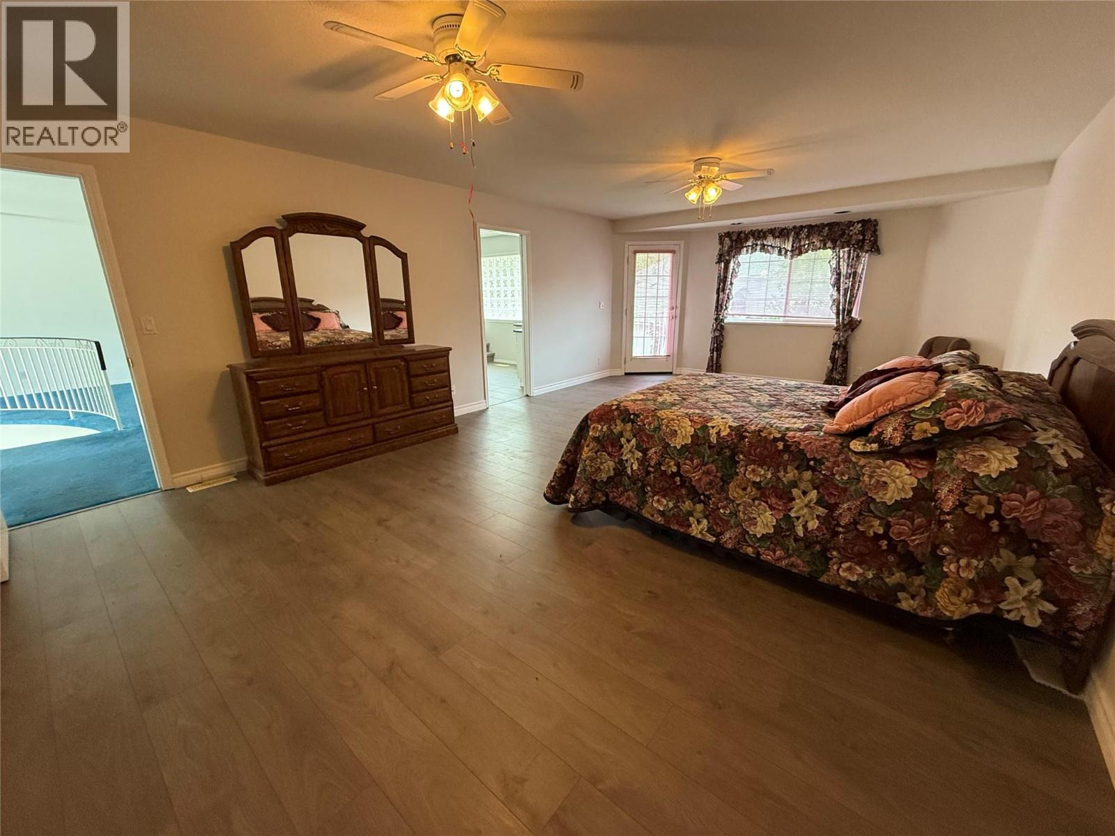 7760 Columbia Drive, Grand Forks, British Columbia  V0H 1H2 - Photo 16 - 10390636